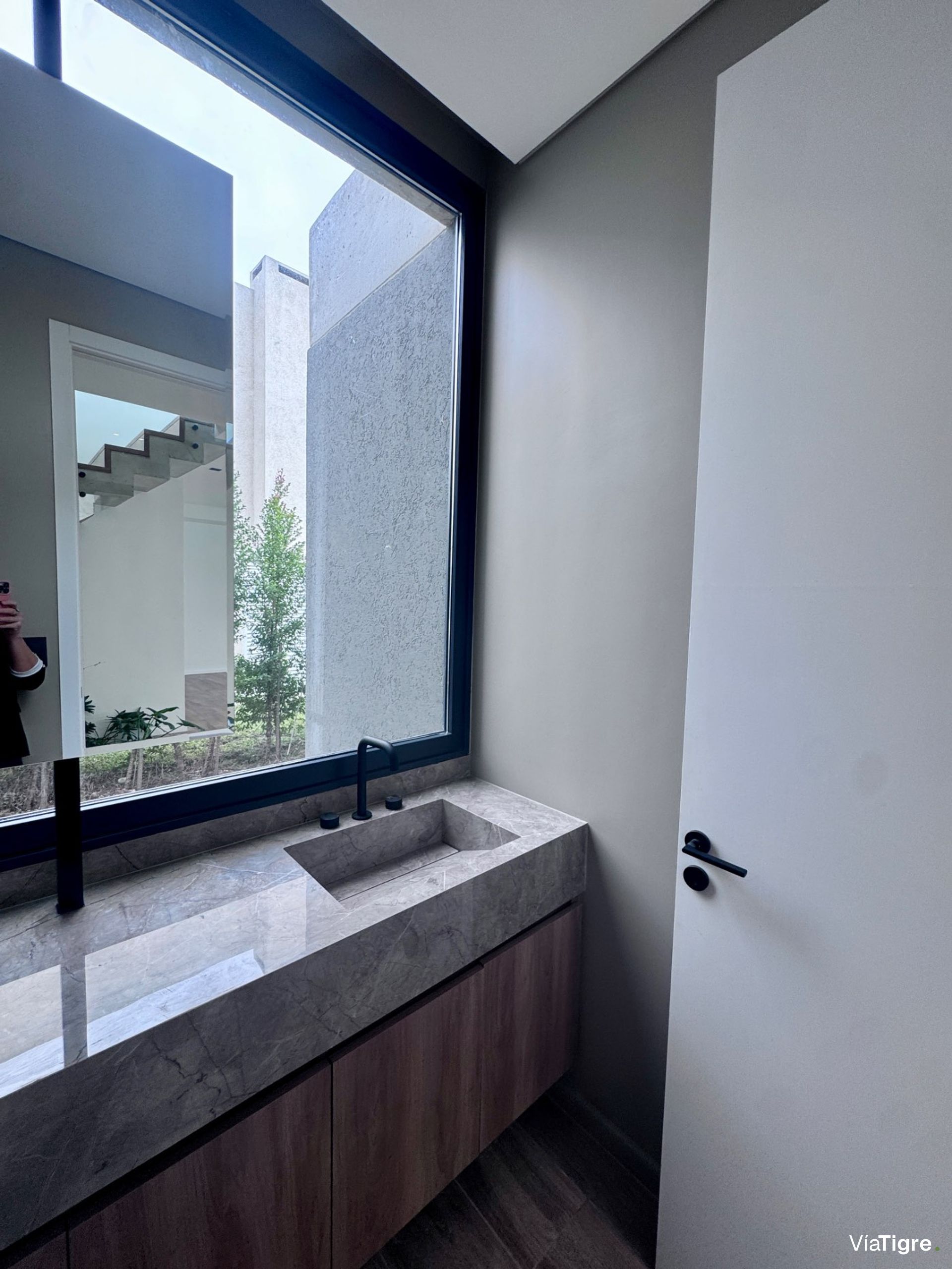 Venta casa Castaños Nordelta 5 ambientes estrenar