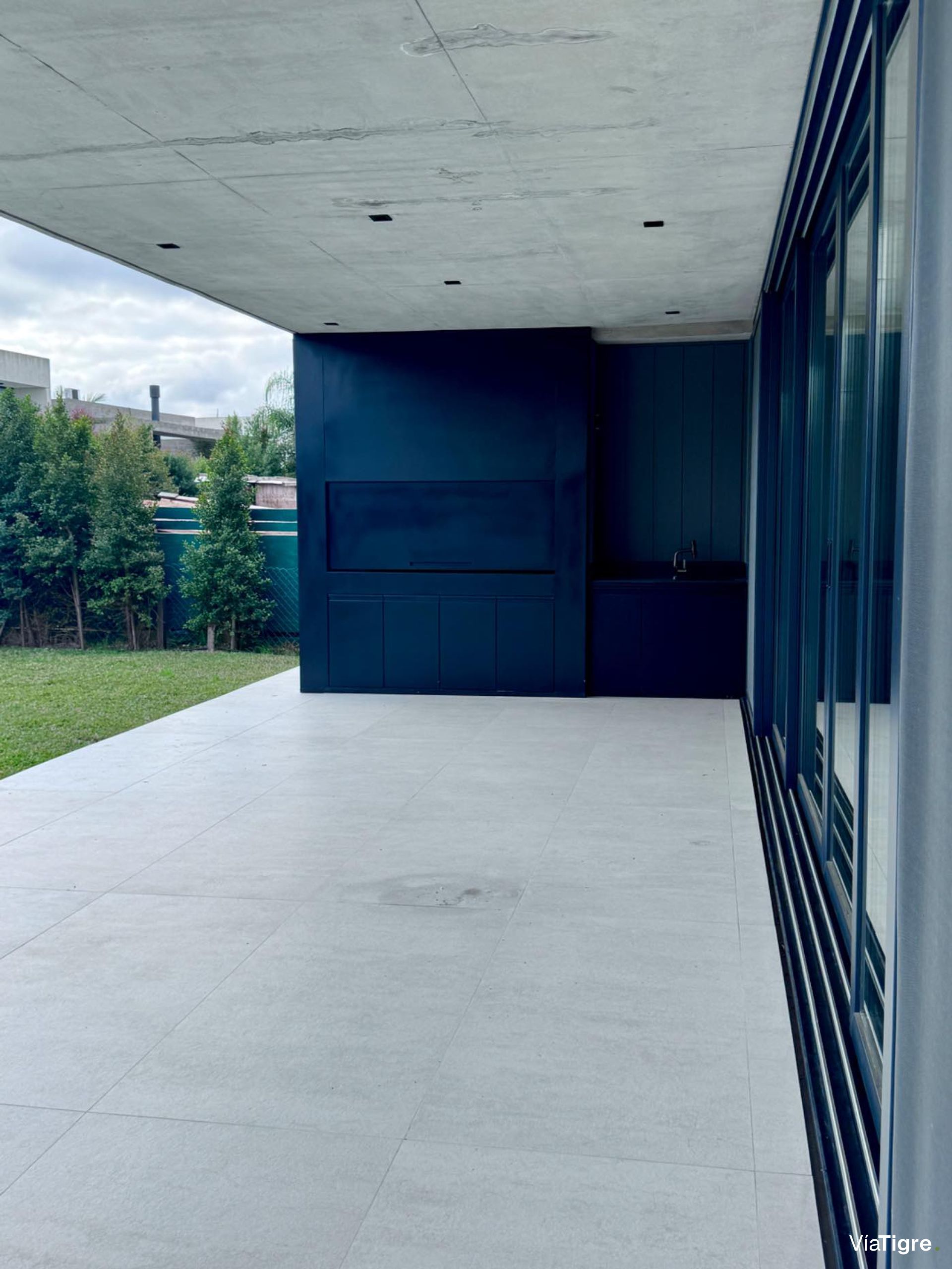 Venta casa Castaños Nordelta 5 ambientes estrenar