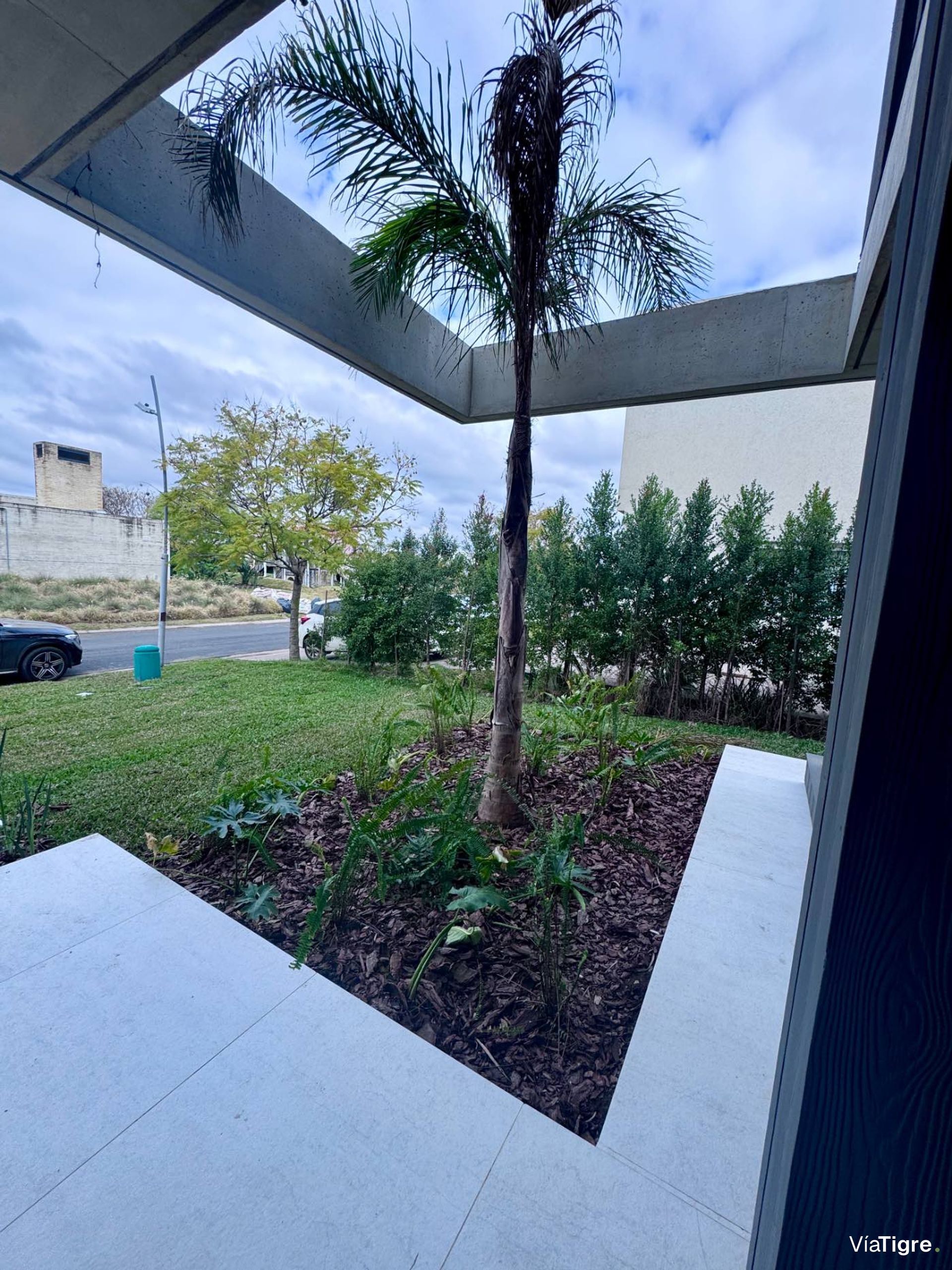 Venta casa Castaños Nordelta 5 ambientes estrenar