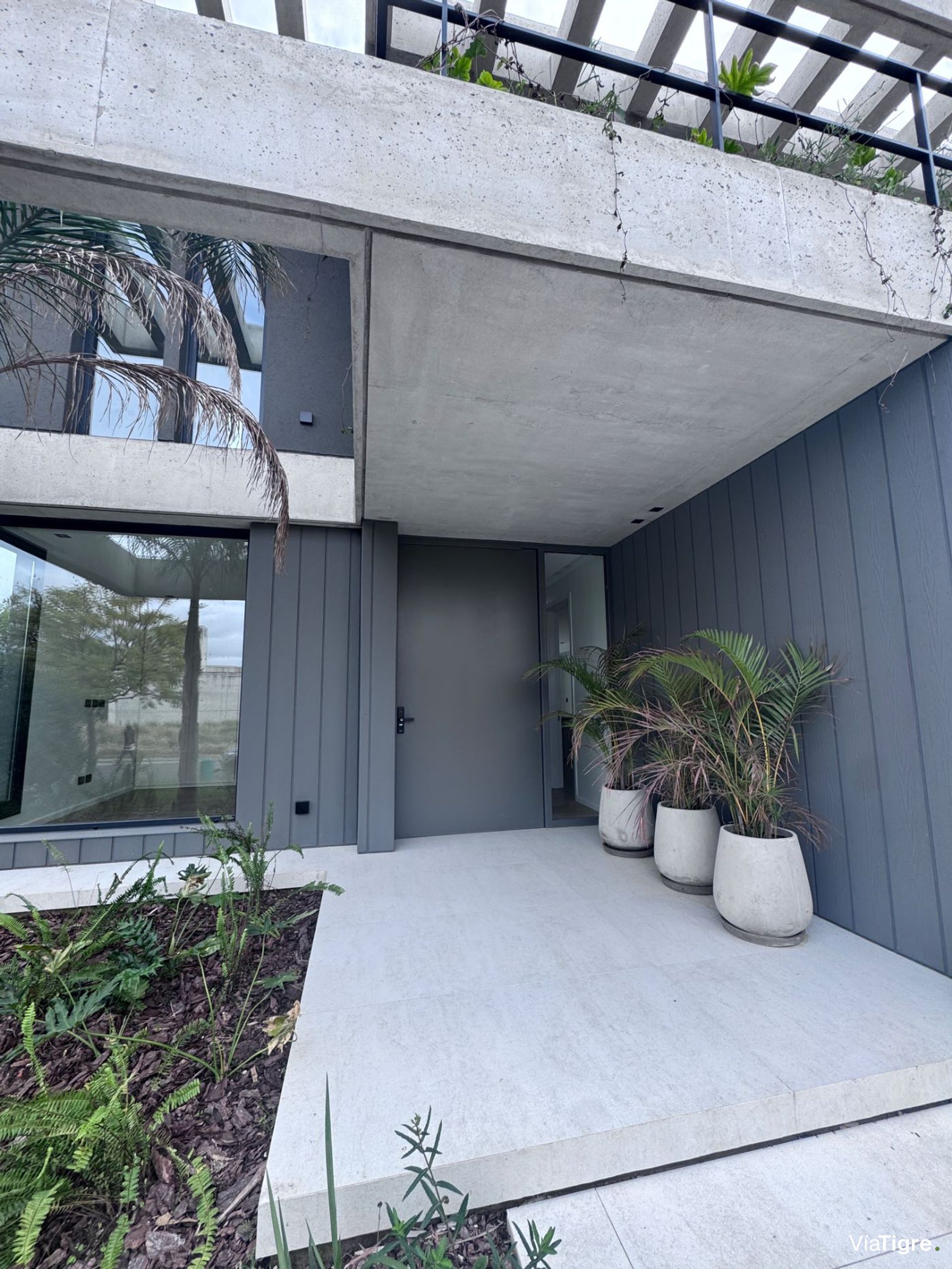 Venta casa Castaños Nordelta 5 ambientes estrenar
