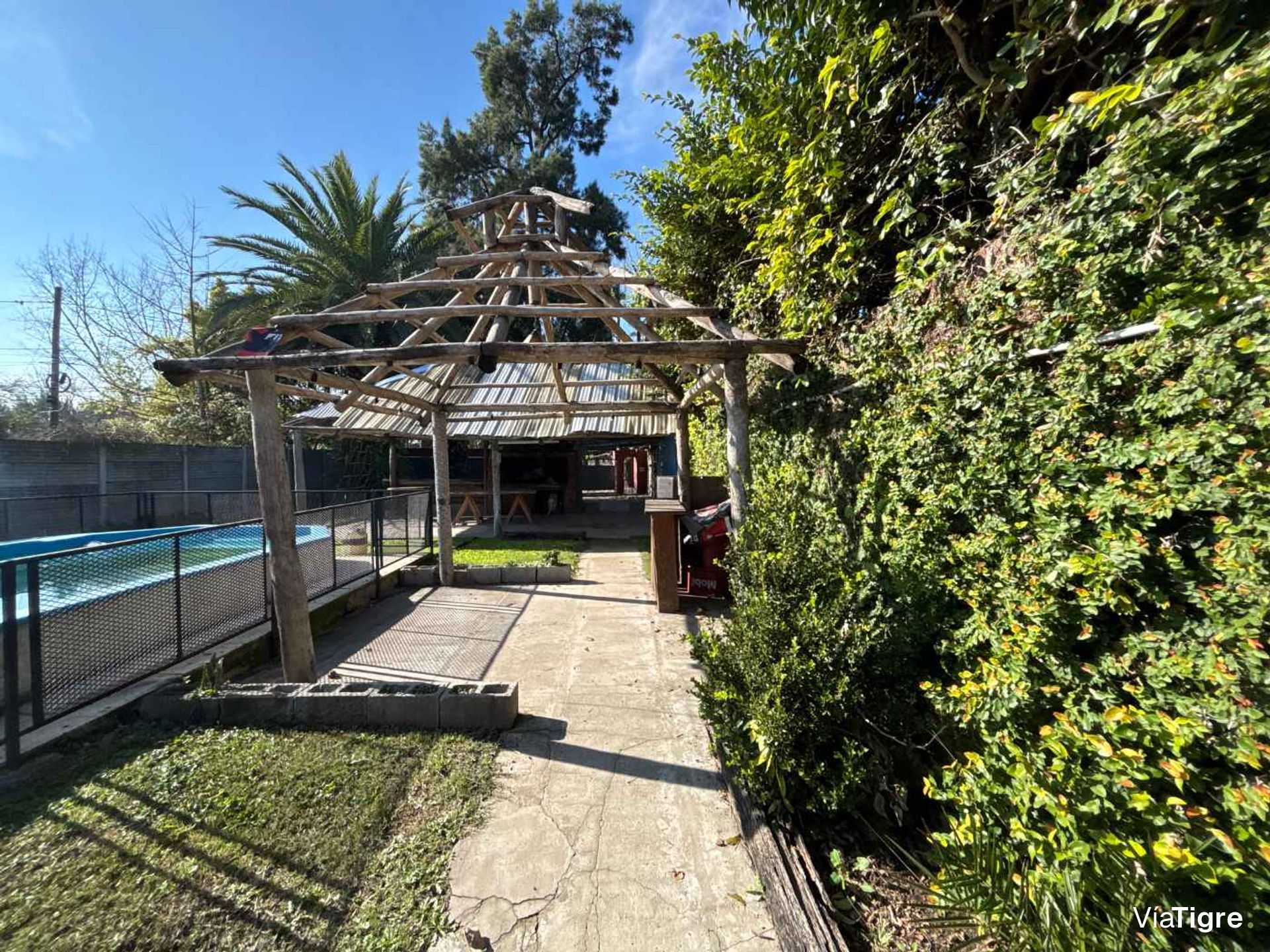 Casa En Venta Pacheco 5Amb Con Pileta Y Quincho