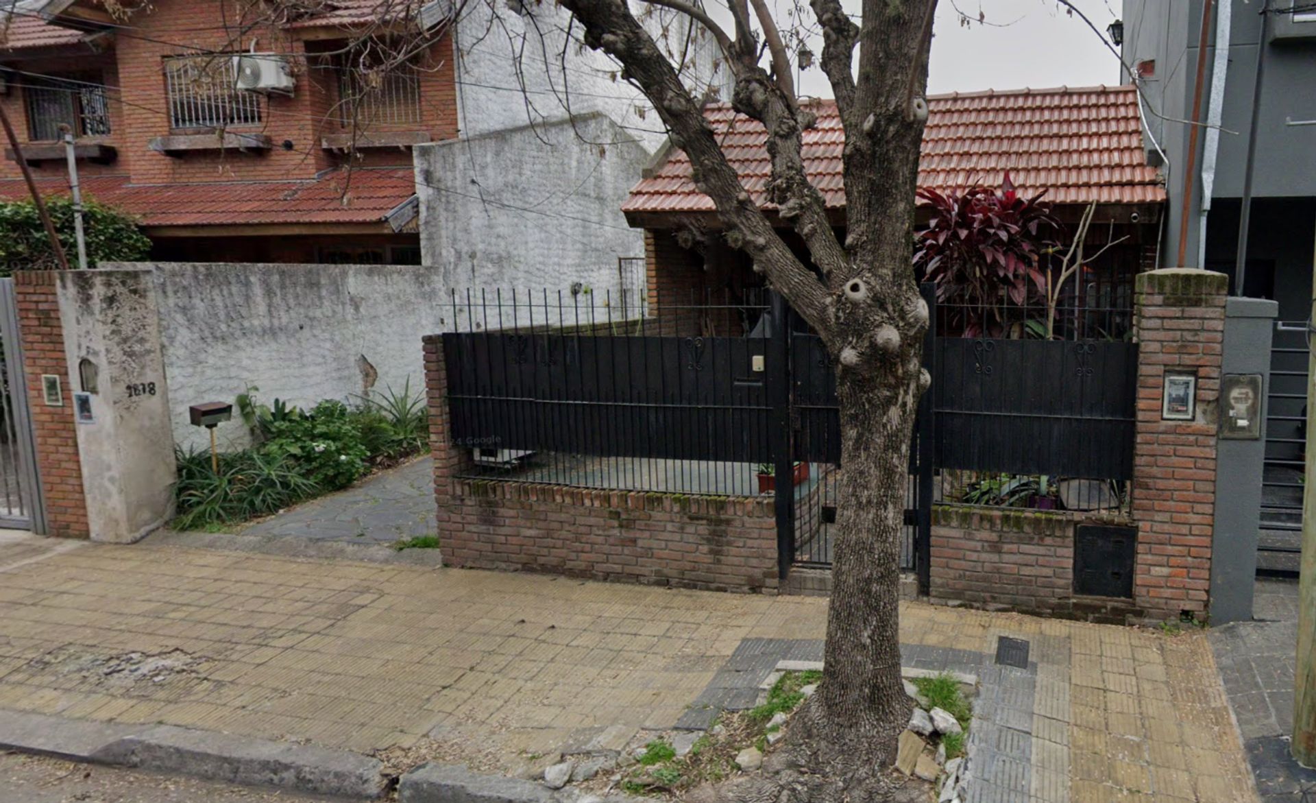 VENTA LOTE 9,52x29,80m ideal Desarrollo en Olivos