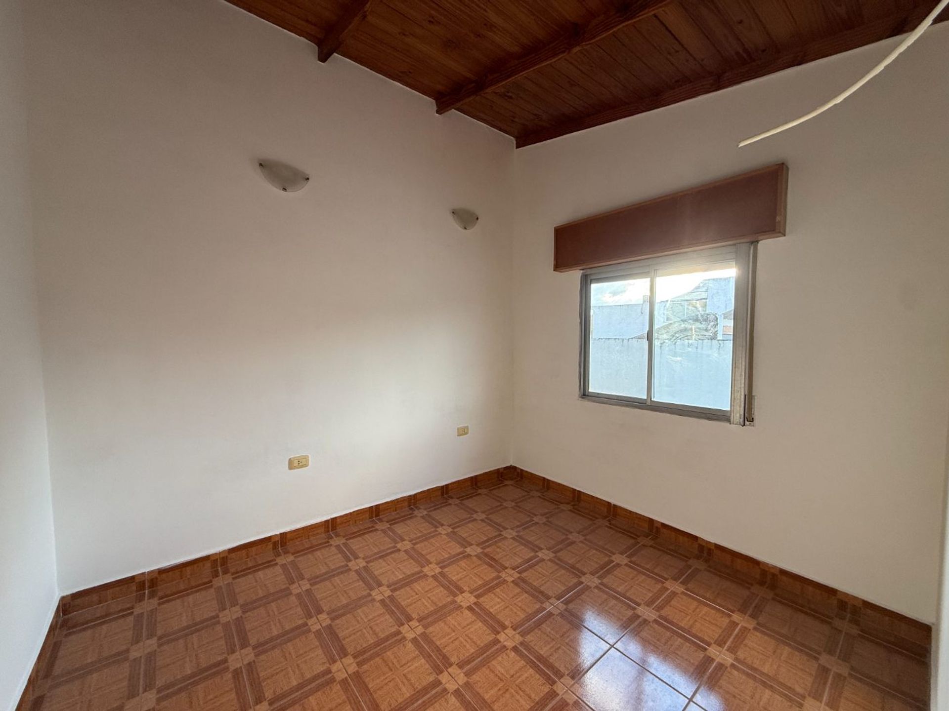 Alquiler Dos Ambientes En Beccar Sin Expensas