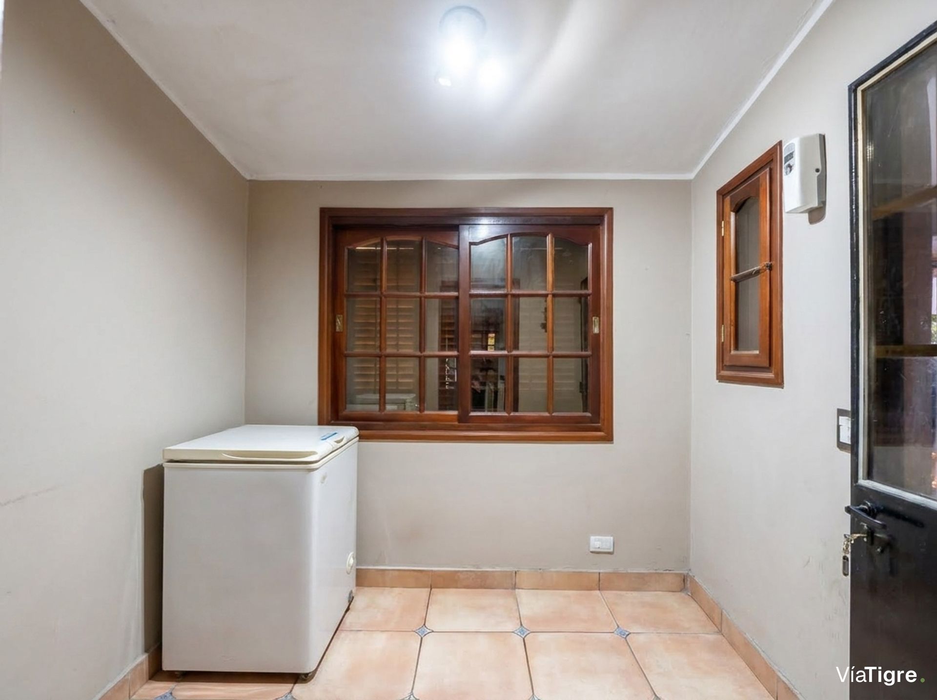 Casa en venta en Boulogne. Jardin, pileta parrilla