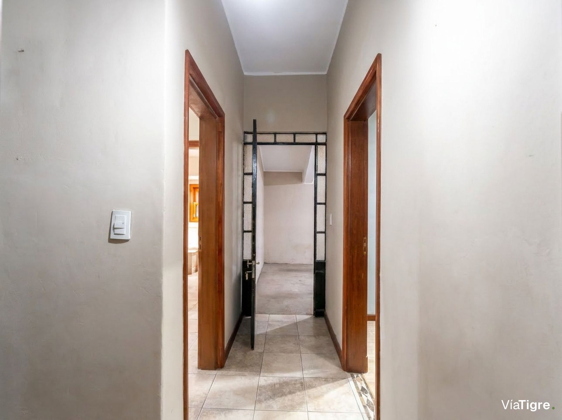Casa en venta en Boulogne. Jardin, pileta parrilla