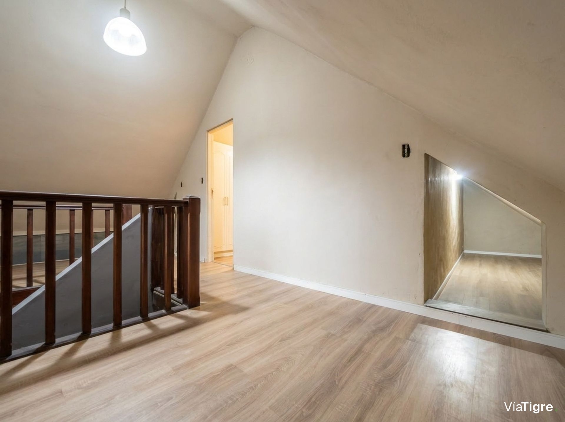 Casa en venta en Boulogne. Jardin, pileta parrilla