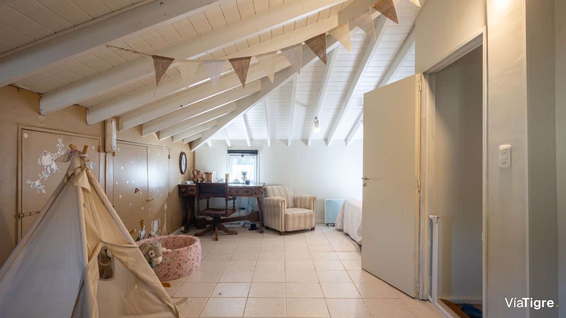 VENTA casa 4 ambientes con pileta en Boat Center