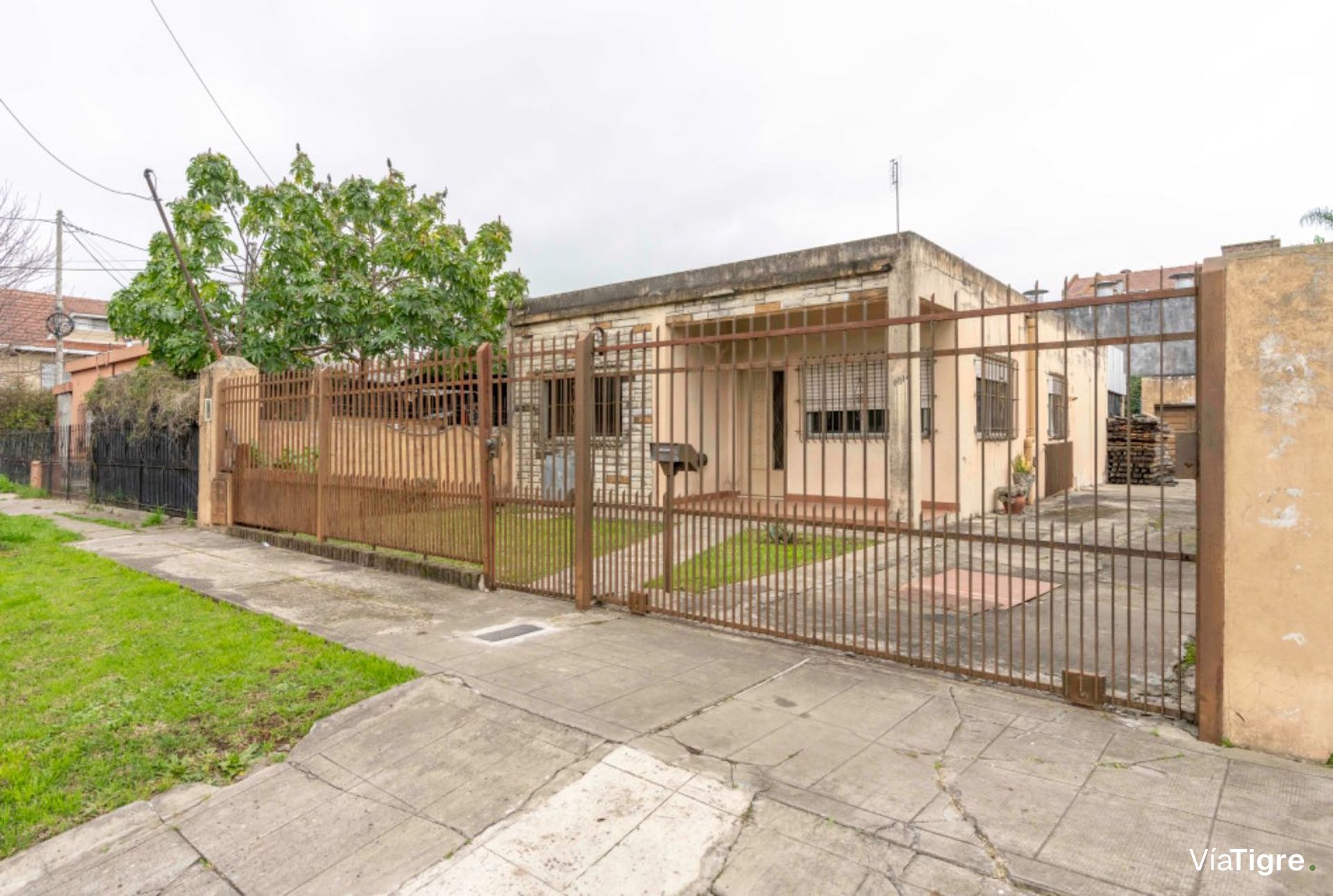 Casa-4 amb c/Jardin, parrilla en VENTA en EL TALAR