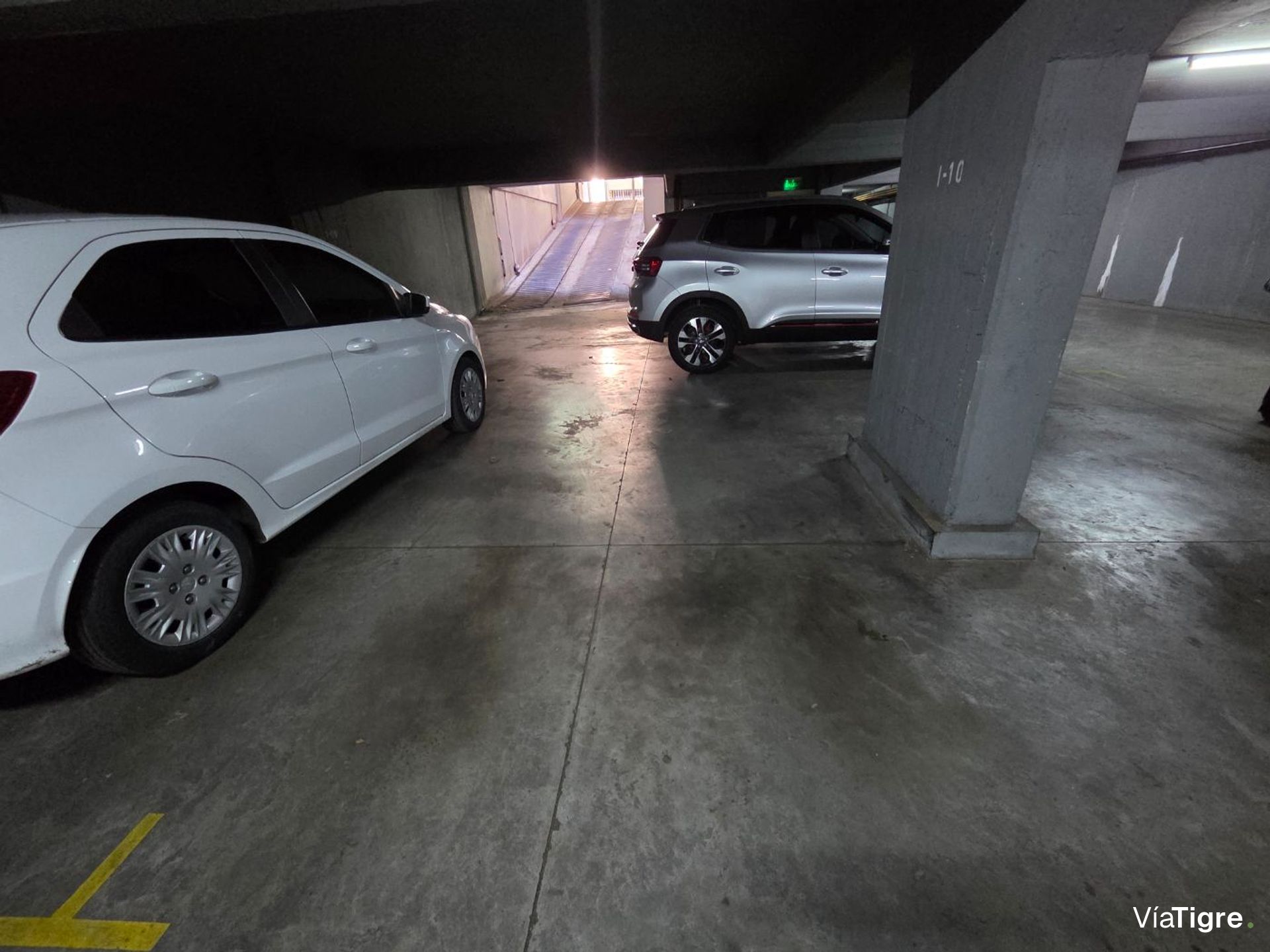 Venta 3 ambientes con cochera balcón Olivos