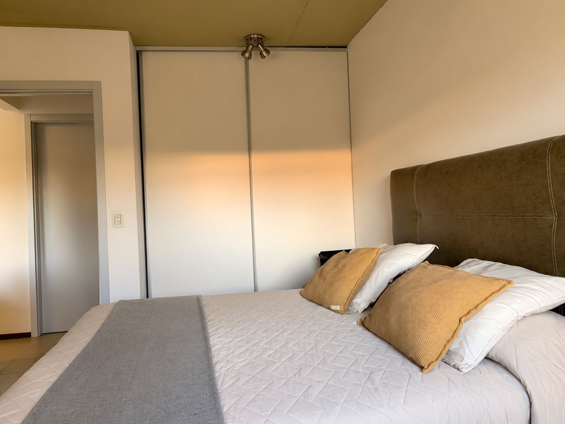 VENTA Dpto. 2 Amb. C/ Cochera y Parrila en "TIGRE"
