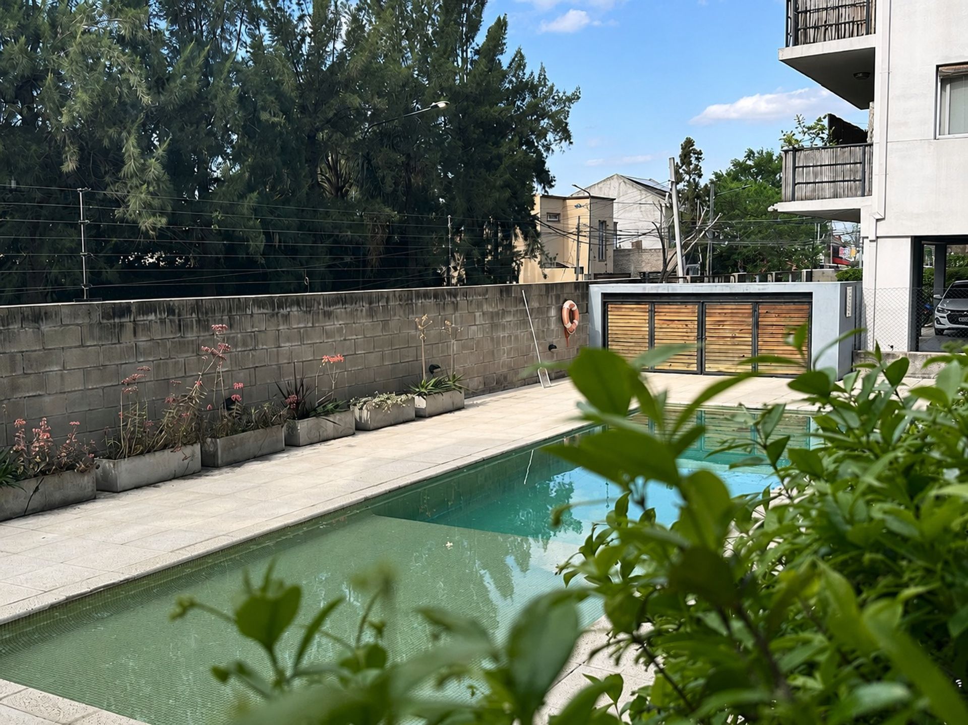 VENTA Dpto. 2 Amb. C/ Cochera y Parrila en "TIGRE"