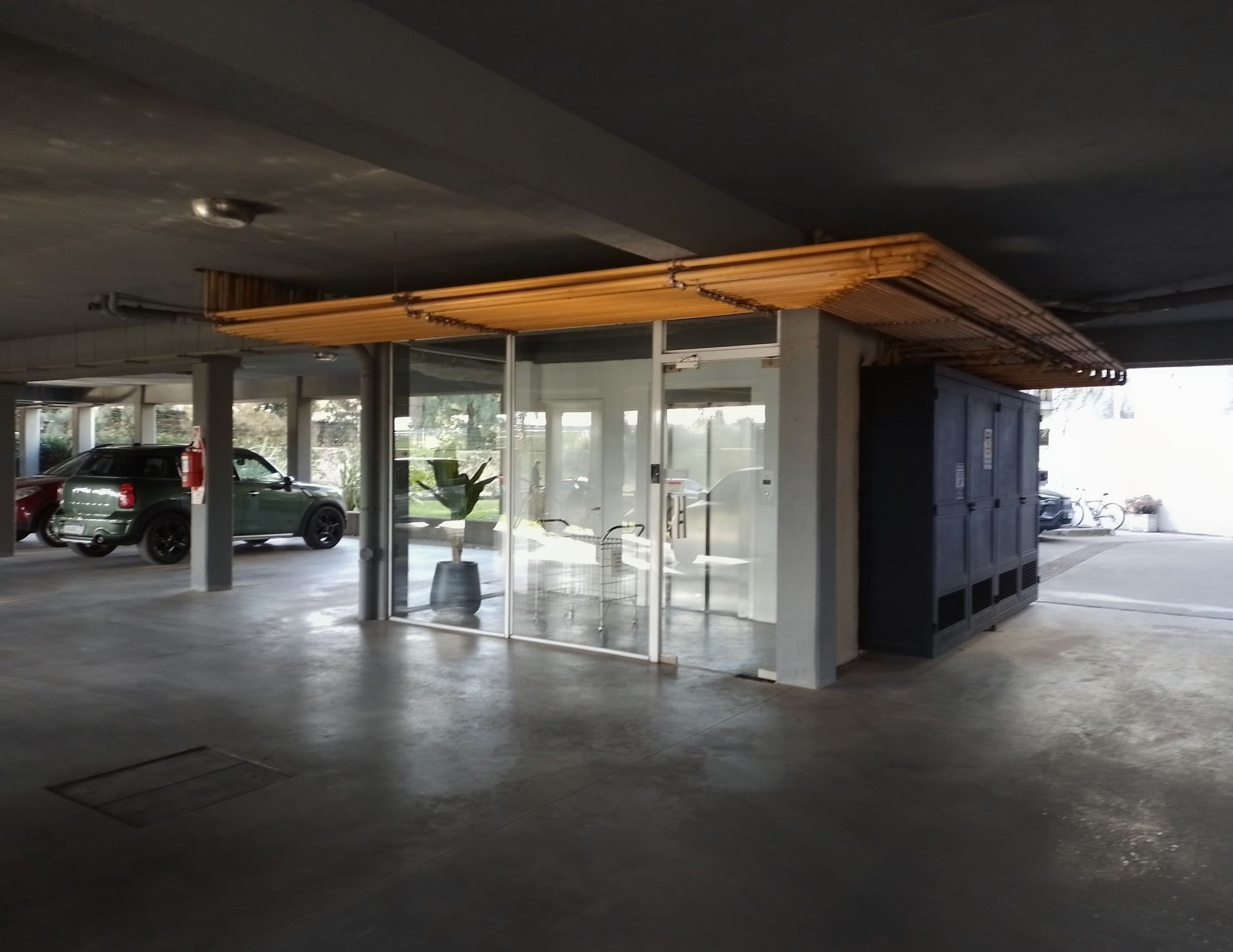 VENTA Dpto. 2 Amb. C/ Cochera y Parrila en "TIGRE"