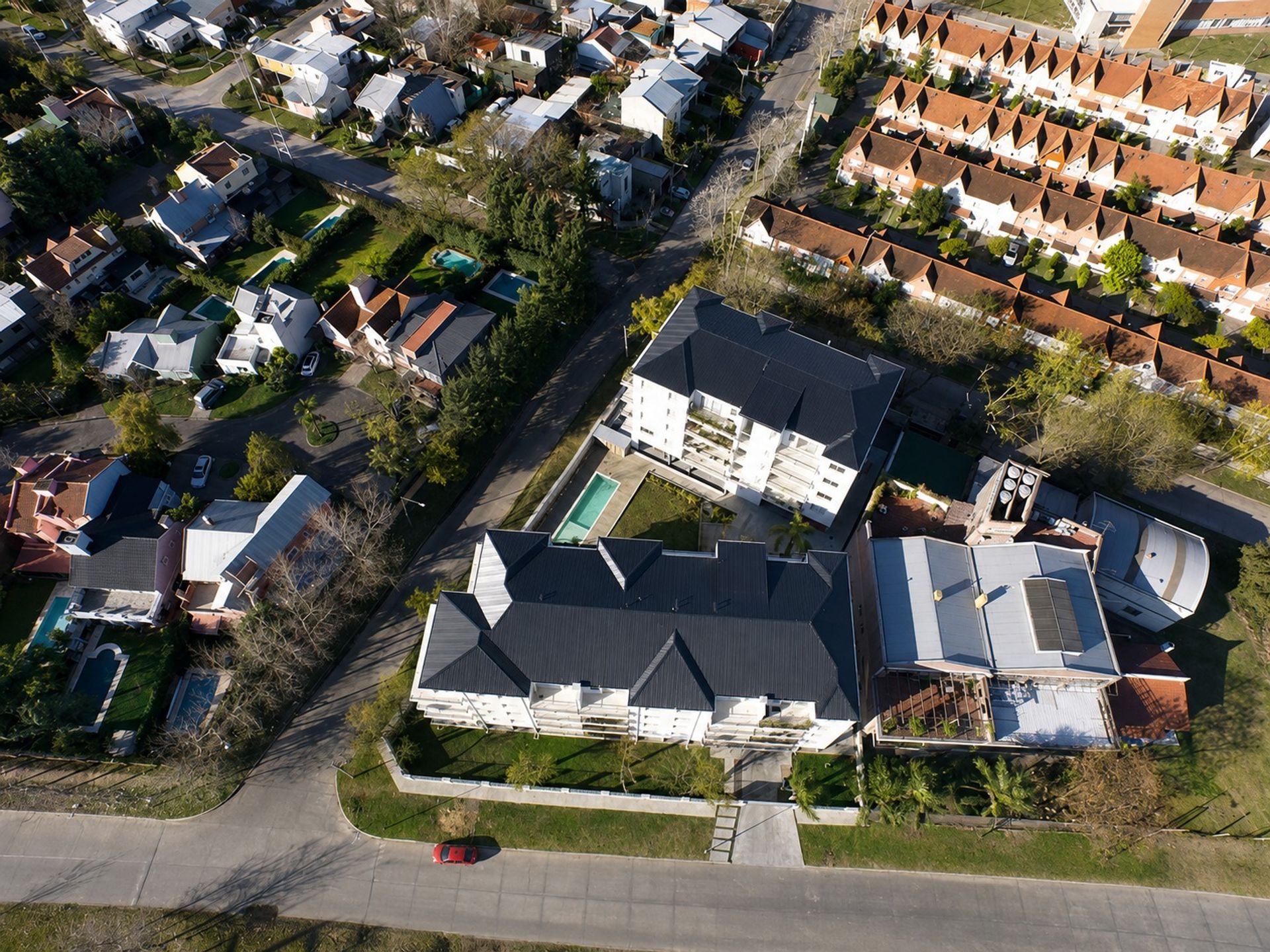 VENTA Dpto. 2 Amb. C/ Cochera y Parrila en "TIGRE"