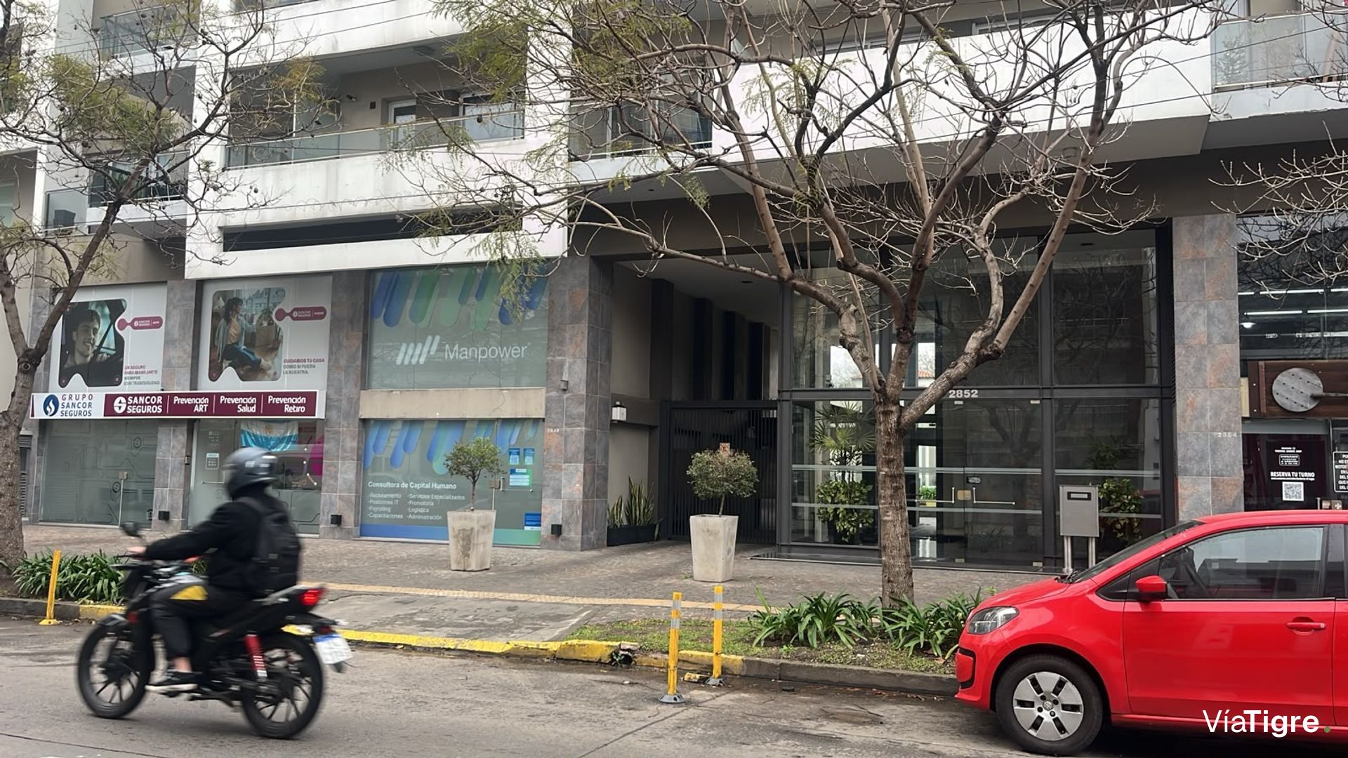 Venta Cochera Cubierta en Edificio en Florida