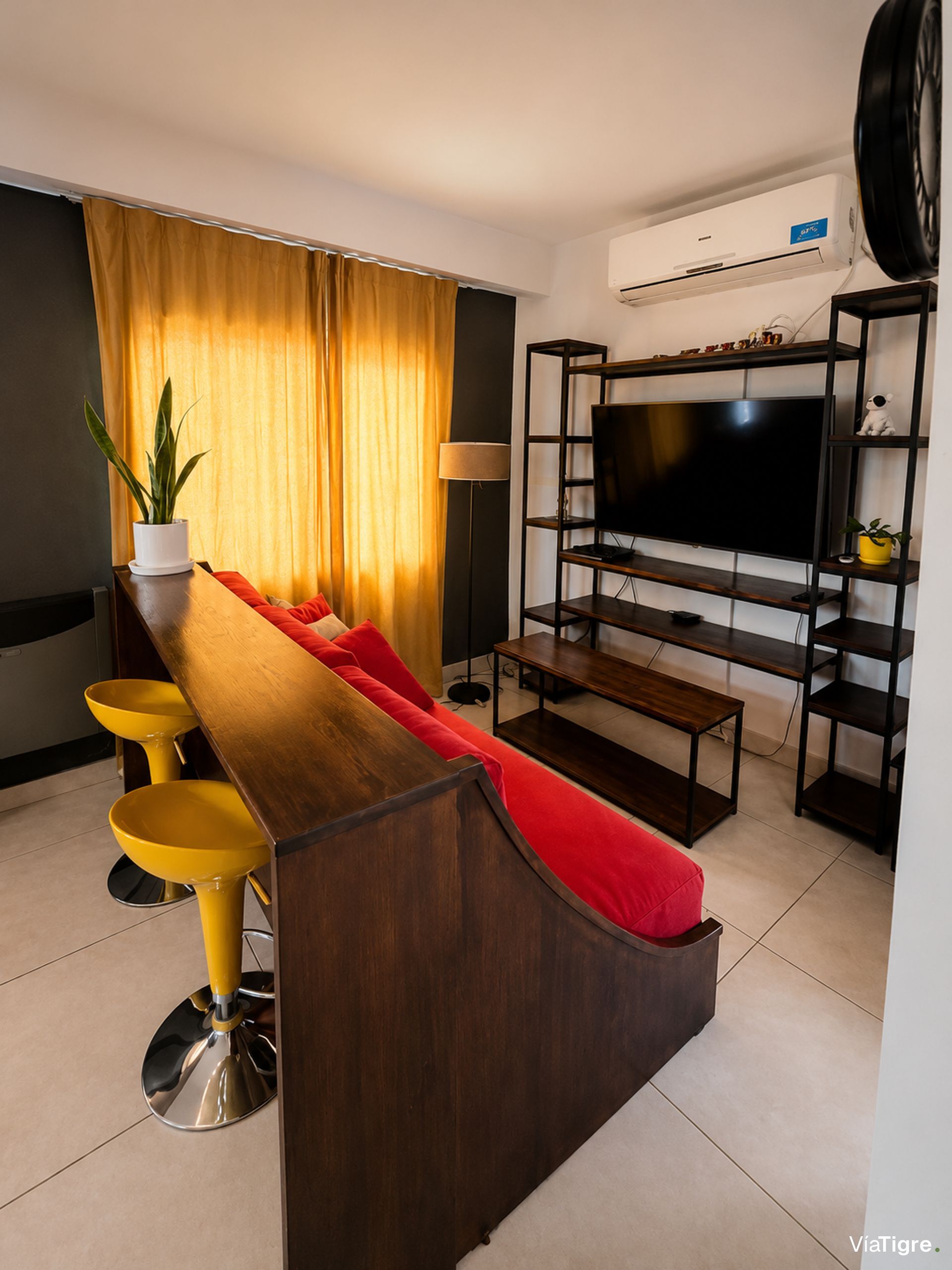 Venta Casa 5 Amb C/Cochera-V. Adelina Uso Prof.