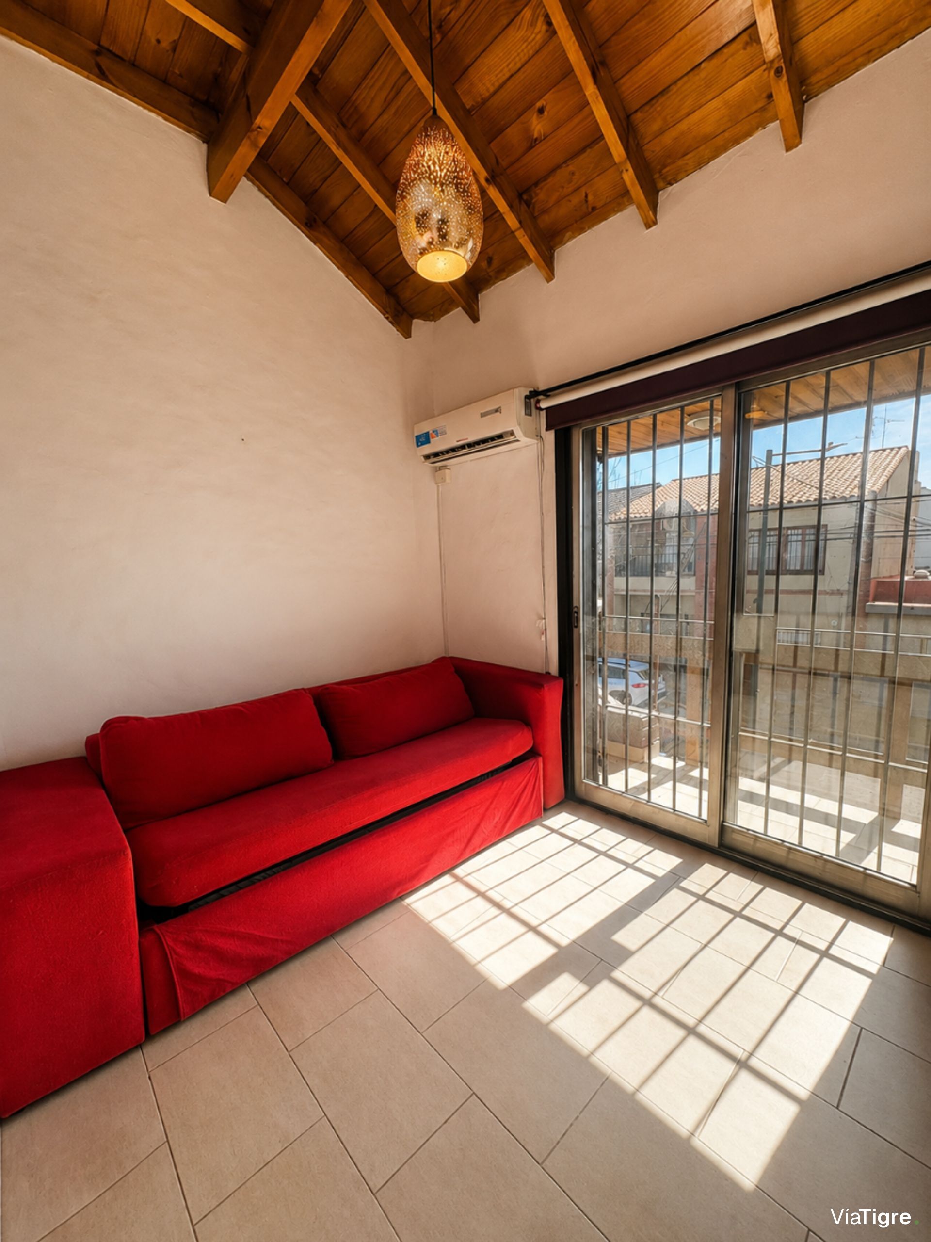 Venta Casa 5 Amb C/Cochera-V. Adelina Uso Prof.