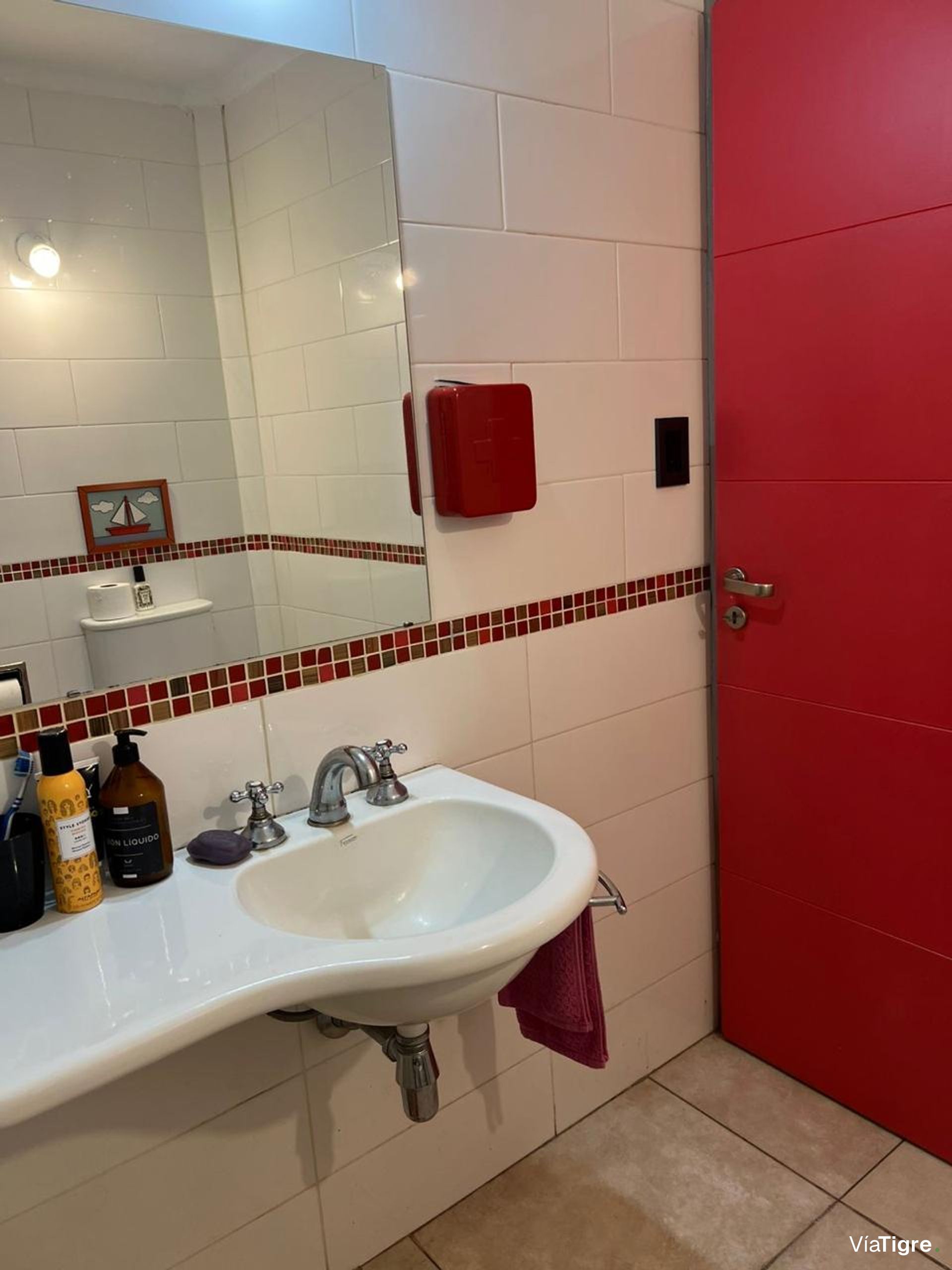 Venta Casa 5 Amb C/Cochera-V. Adelina Uso Prof.