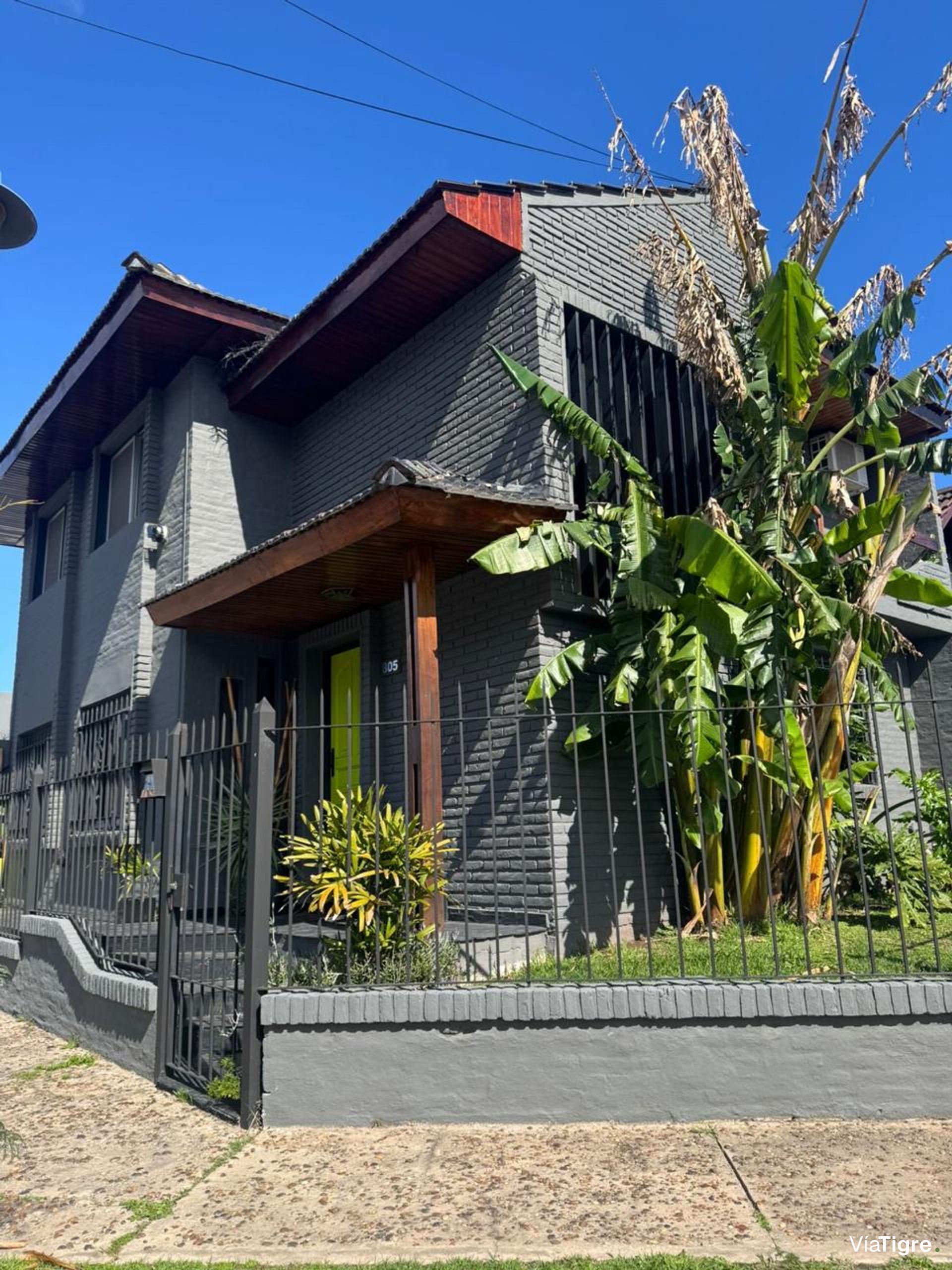 Venta Casa 5 Amb C/Cochera-V. Adelina Uso Prof.