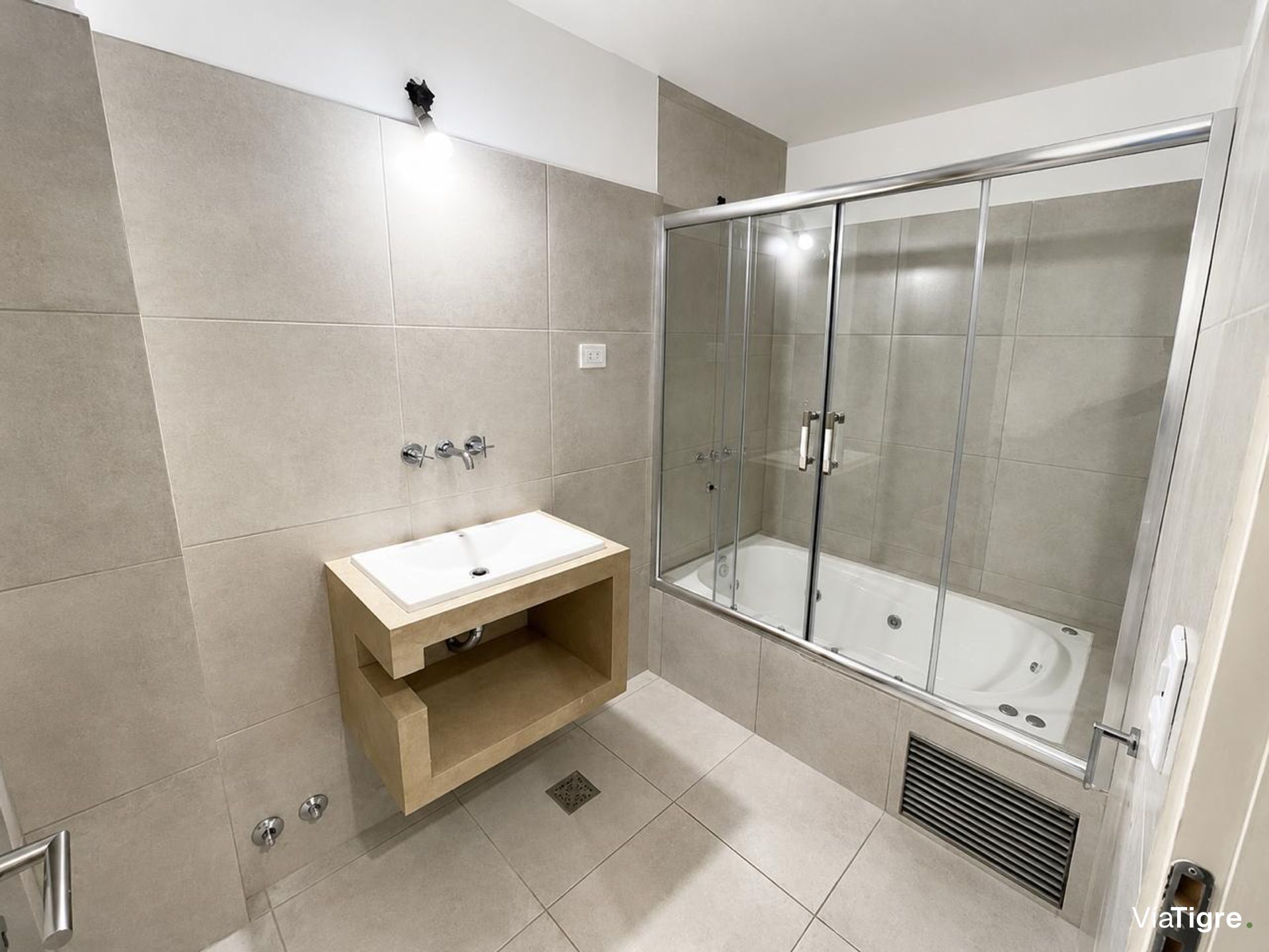 Venta Monoambiente 63M2 Apto Prof. Acepta Permuta