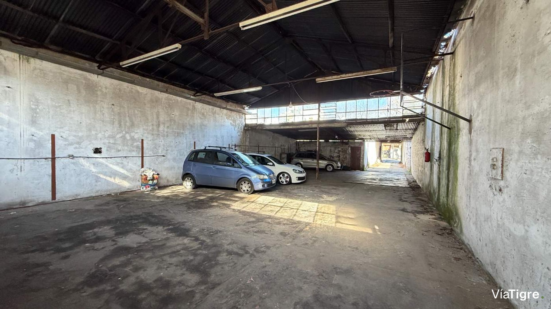 Local comercial en lote de 500m2 - Venta