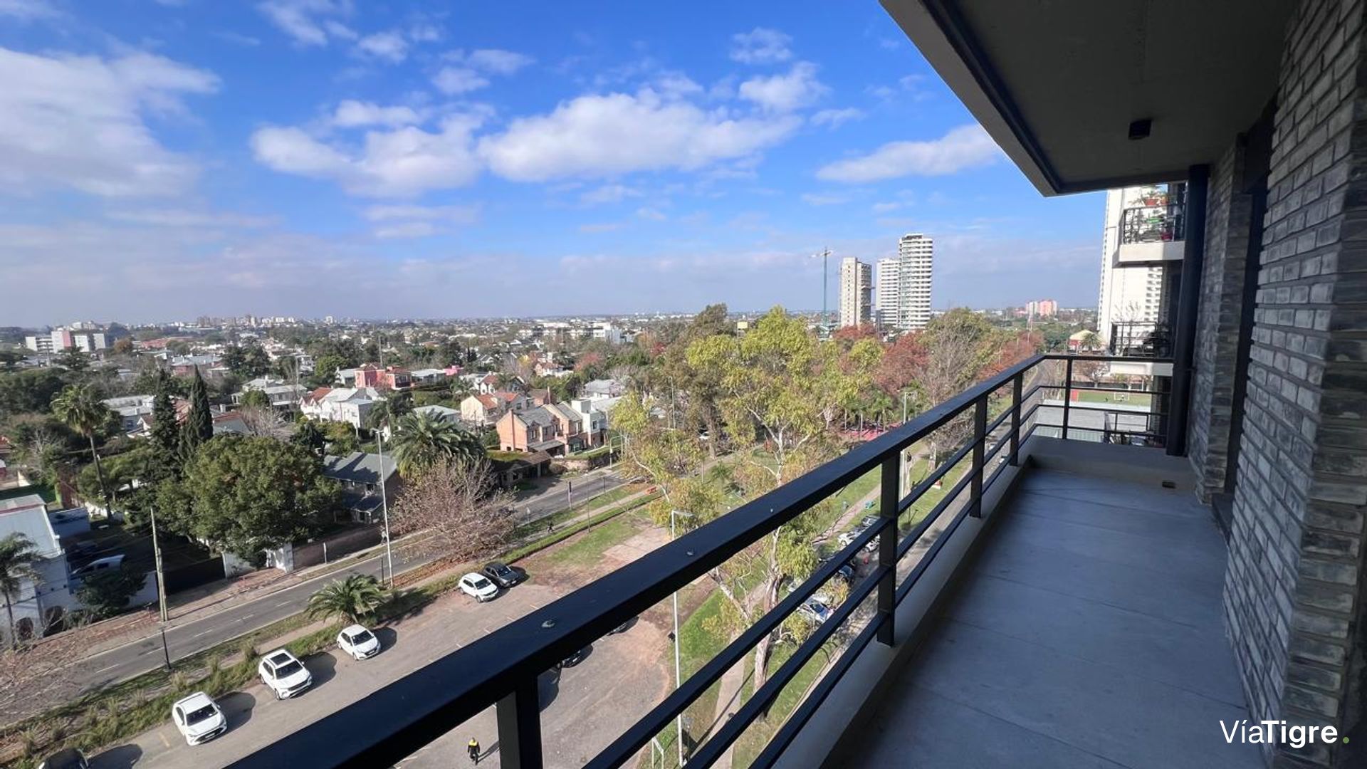 Venta Duplex 2 amb con cochera en Tigre Centro