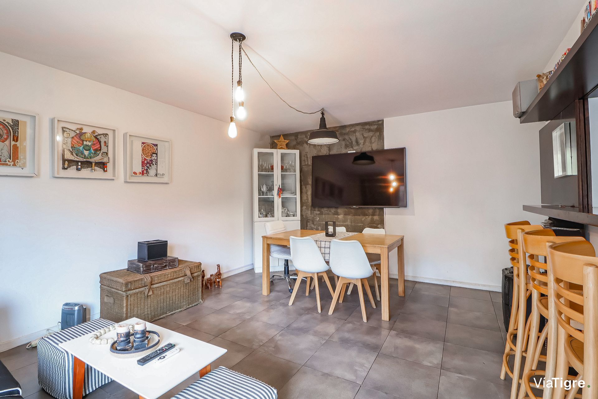 Venta 5 Ambientes, San Isidro Centro Con Jardin