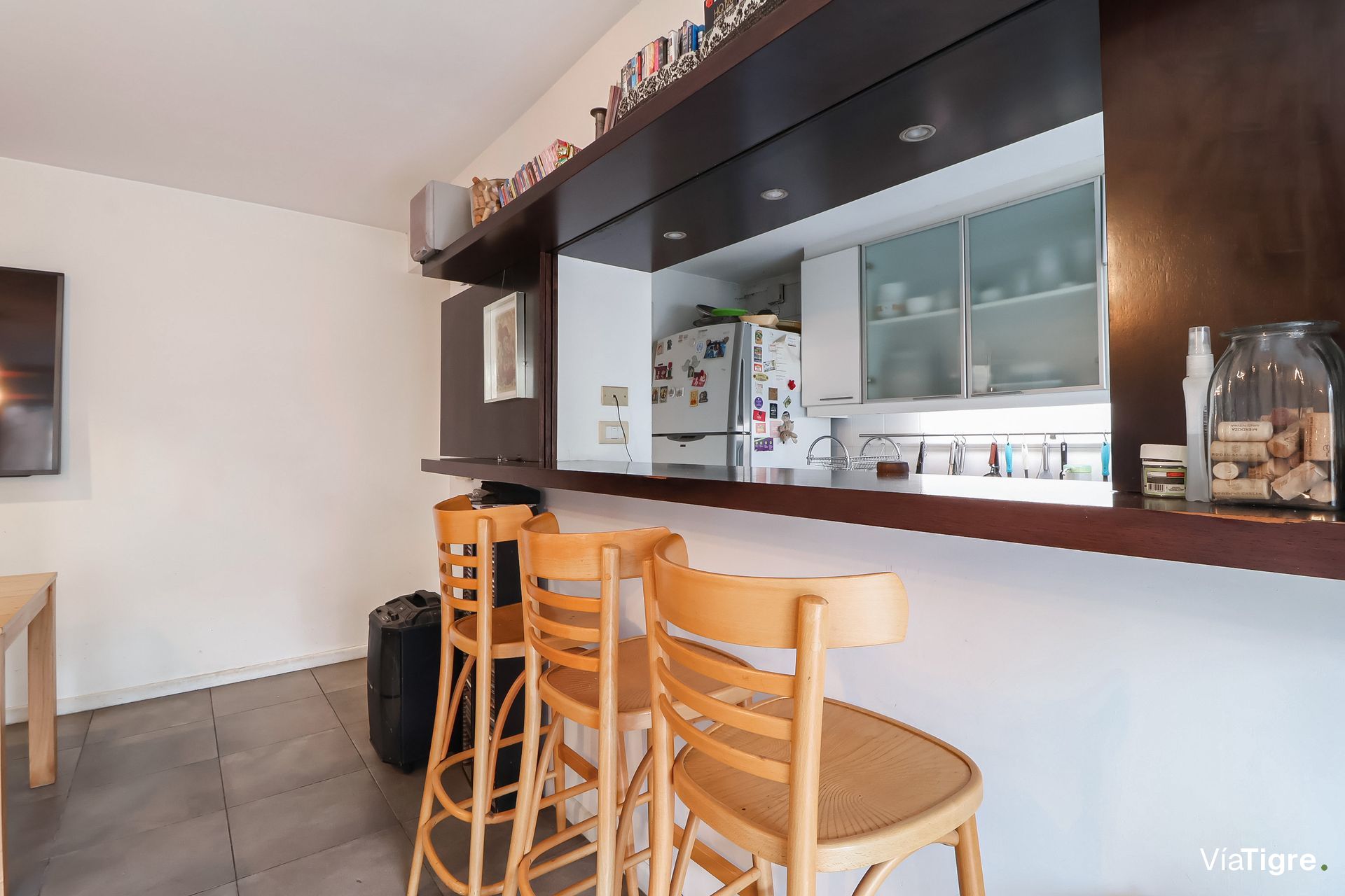 Venta 5 Ambientes, San Isidro Centro Con Jardin