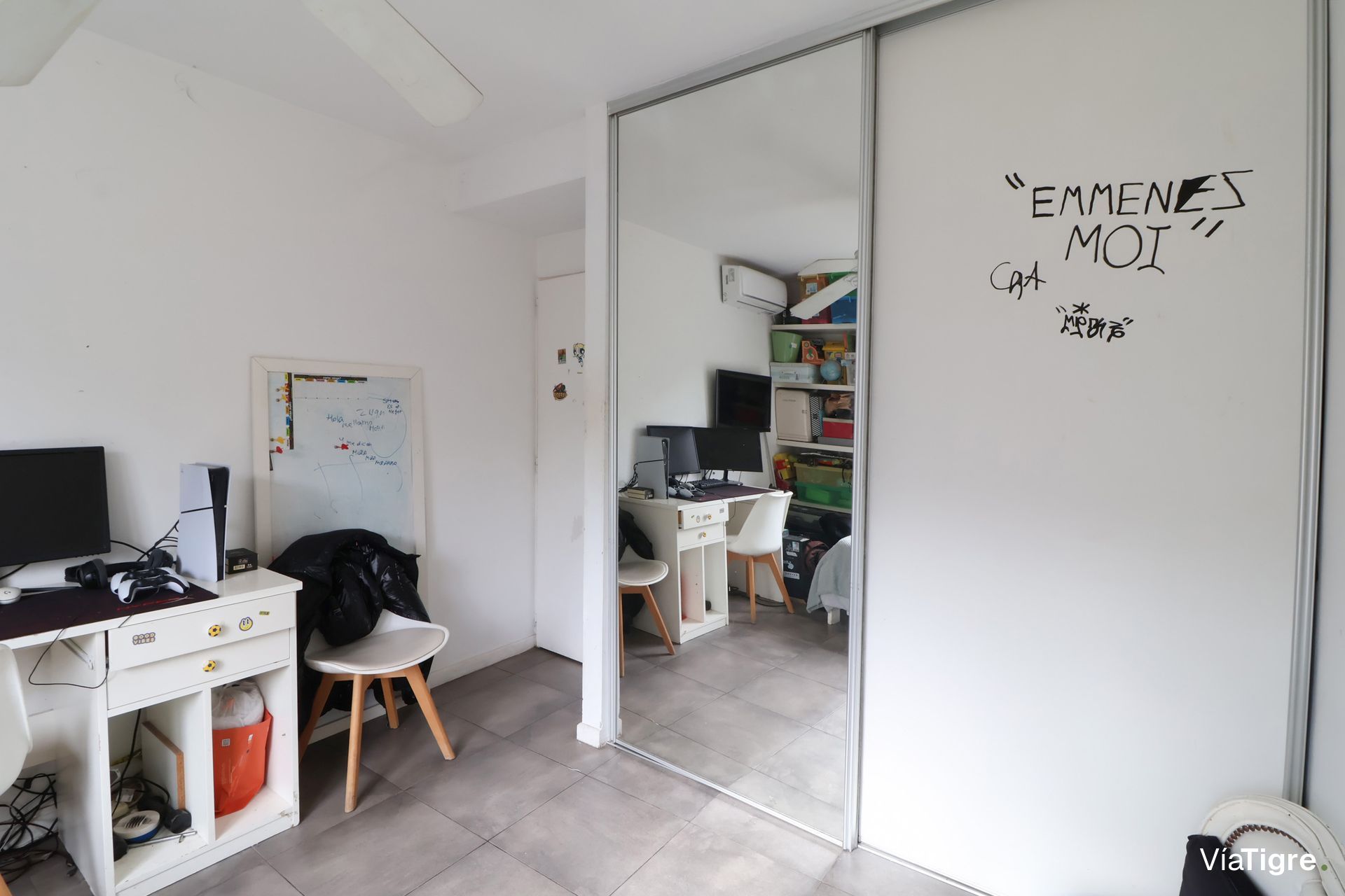Venta 5 Ambientes, San Isidro Centro Con Jardin