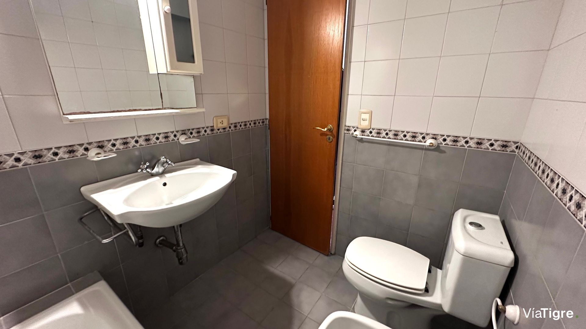 Venta Departamento 2 Ambientes Balcon Tigre Centro