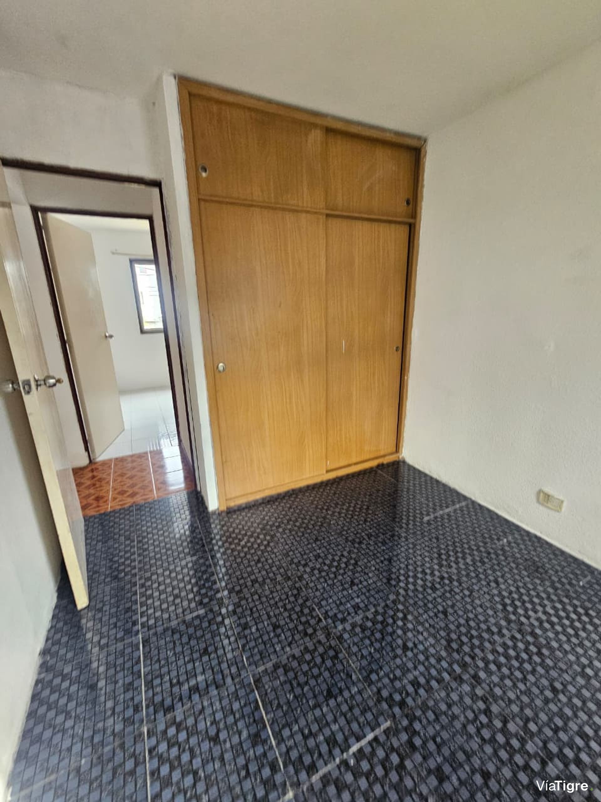 Venta Departamento 4 Ambientes Victoria