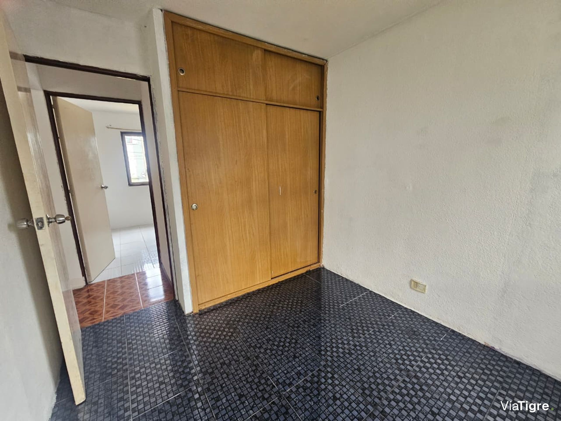 Venta Departamento 4 Ambientes Victoria