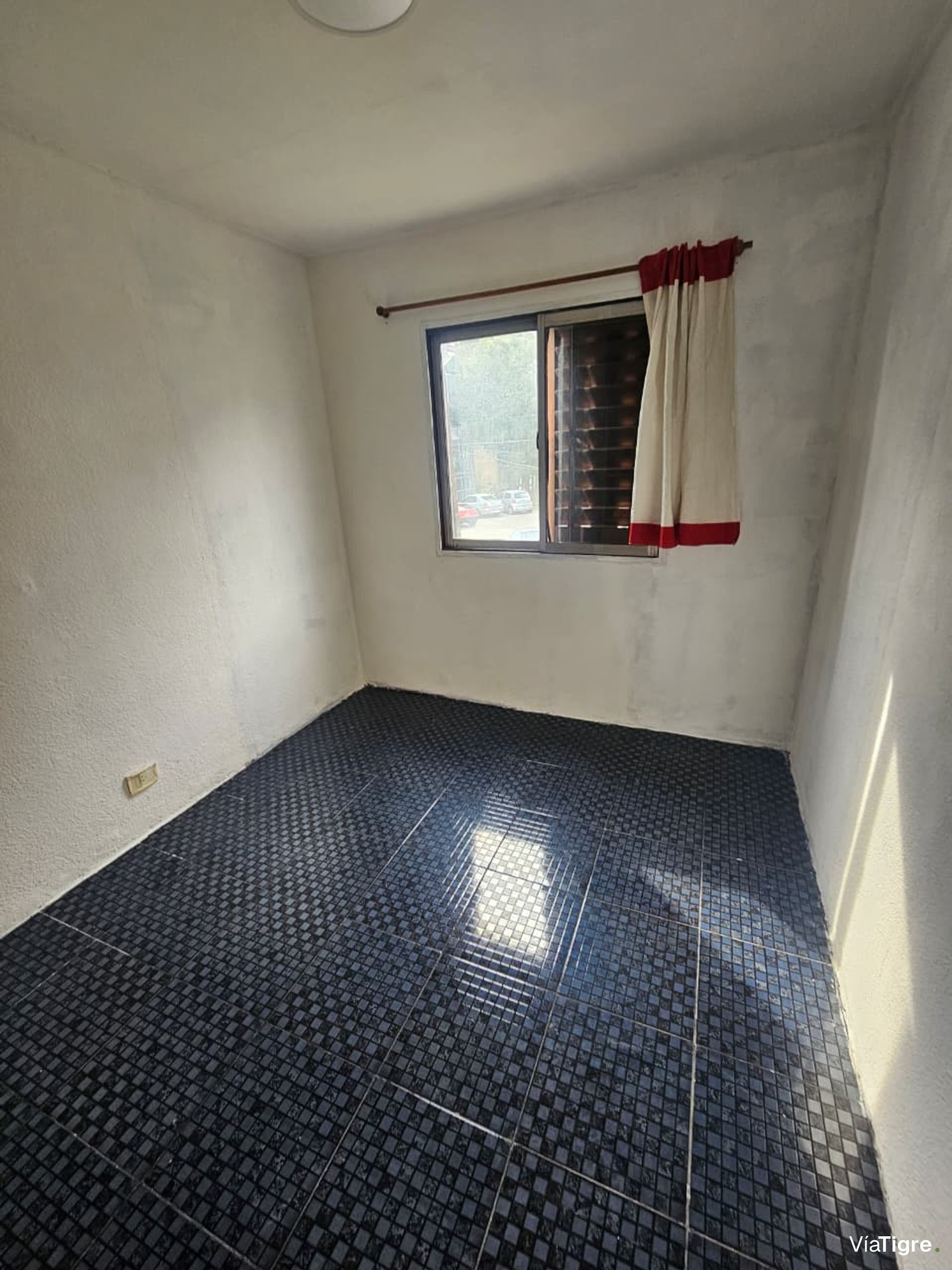 Venta Departamento 4 Ambientes Victoria