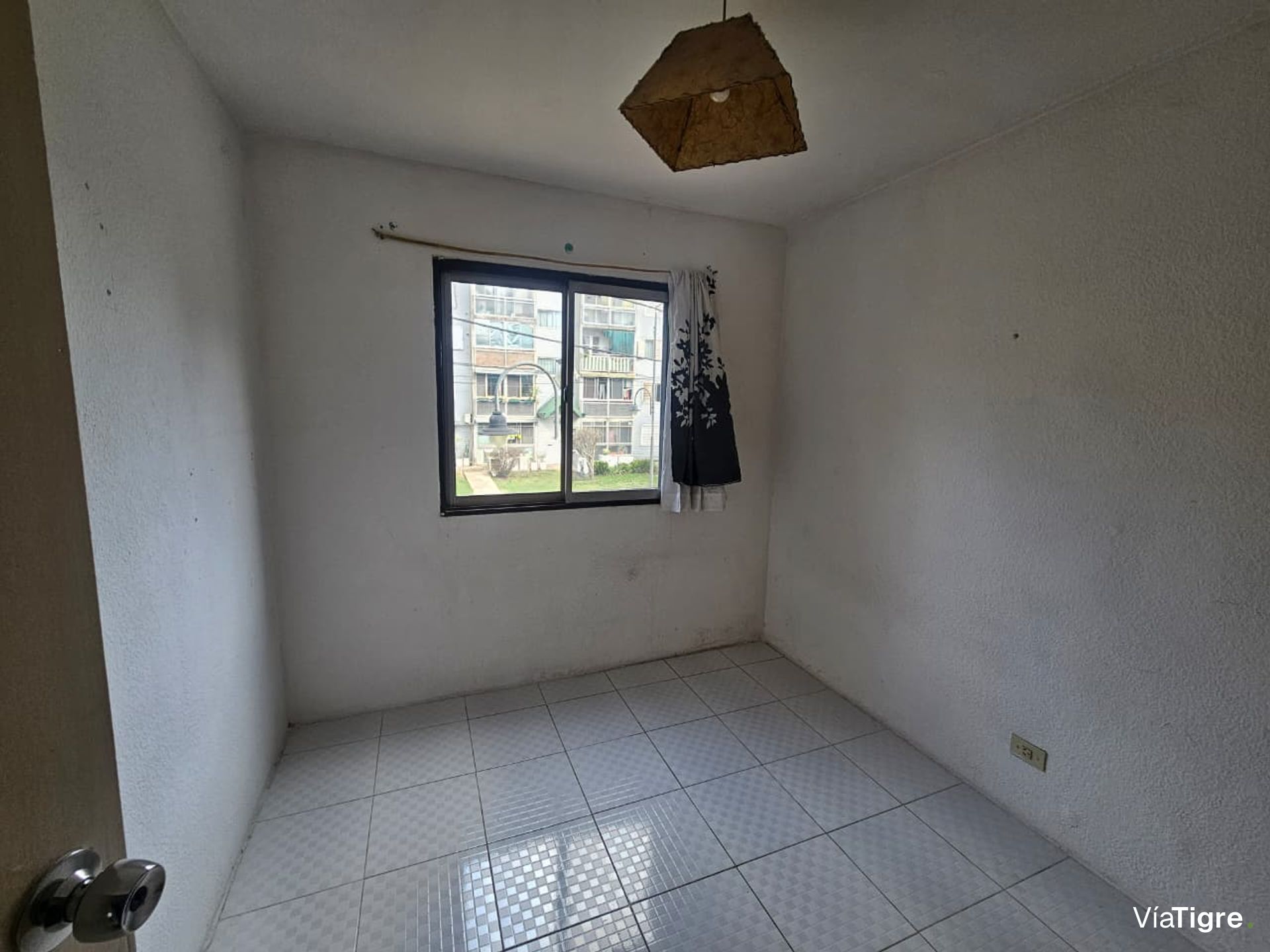 Venta Departamento 4 Ambientes Victoria