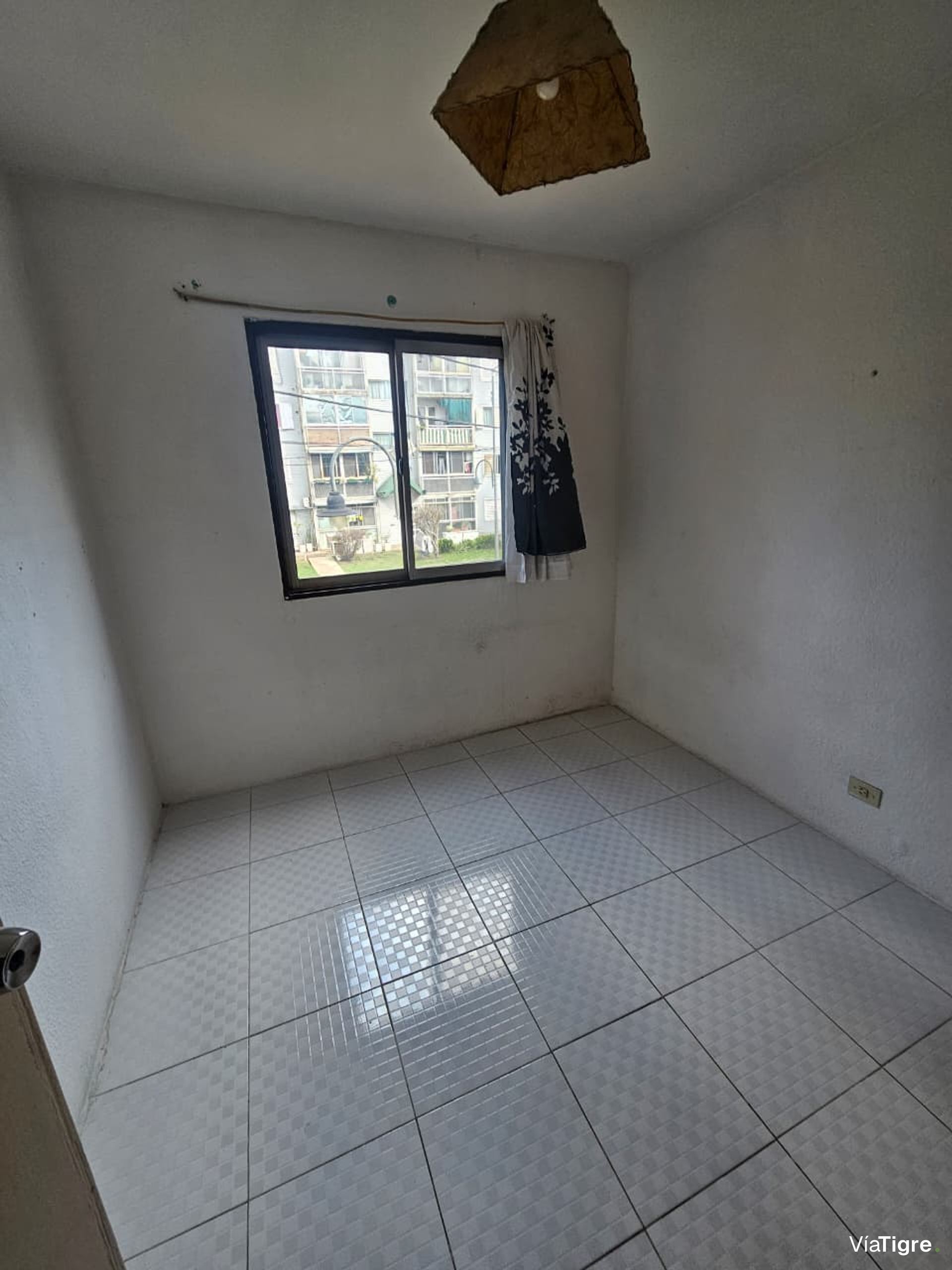 Venta Departamento 4 Ambientes Victoria