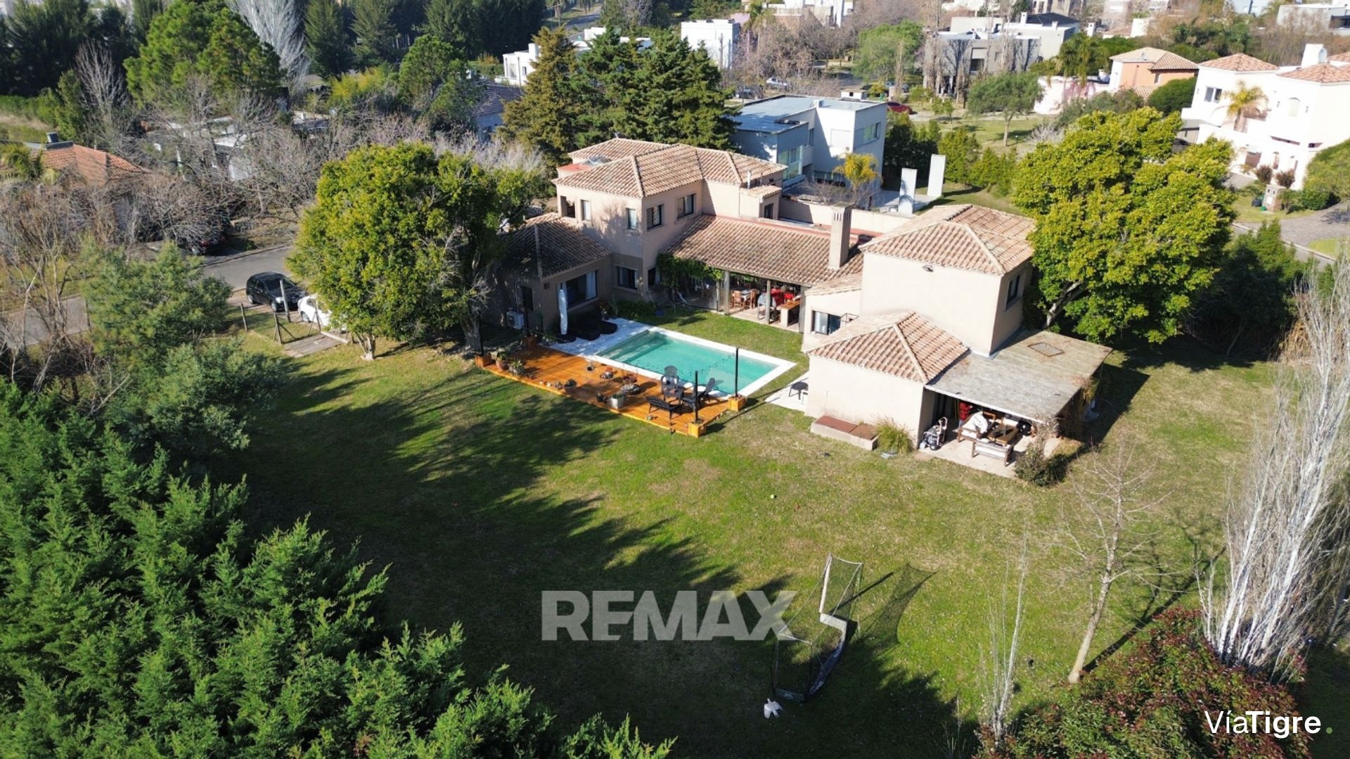 Venta Casa 5 Amb Pileta Santa Catalina Villanueva