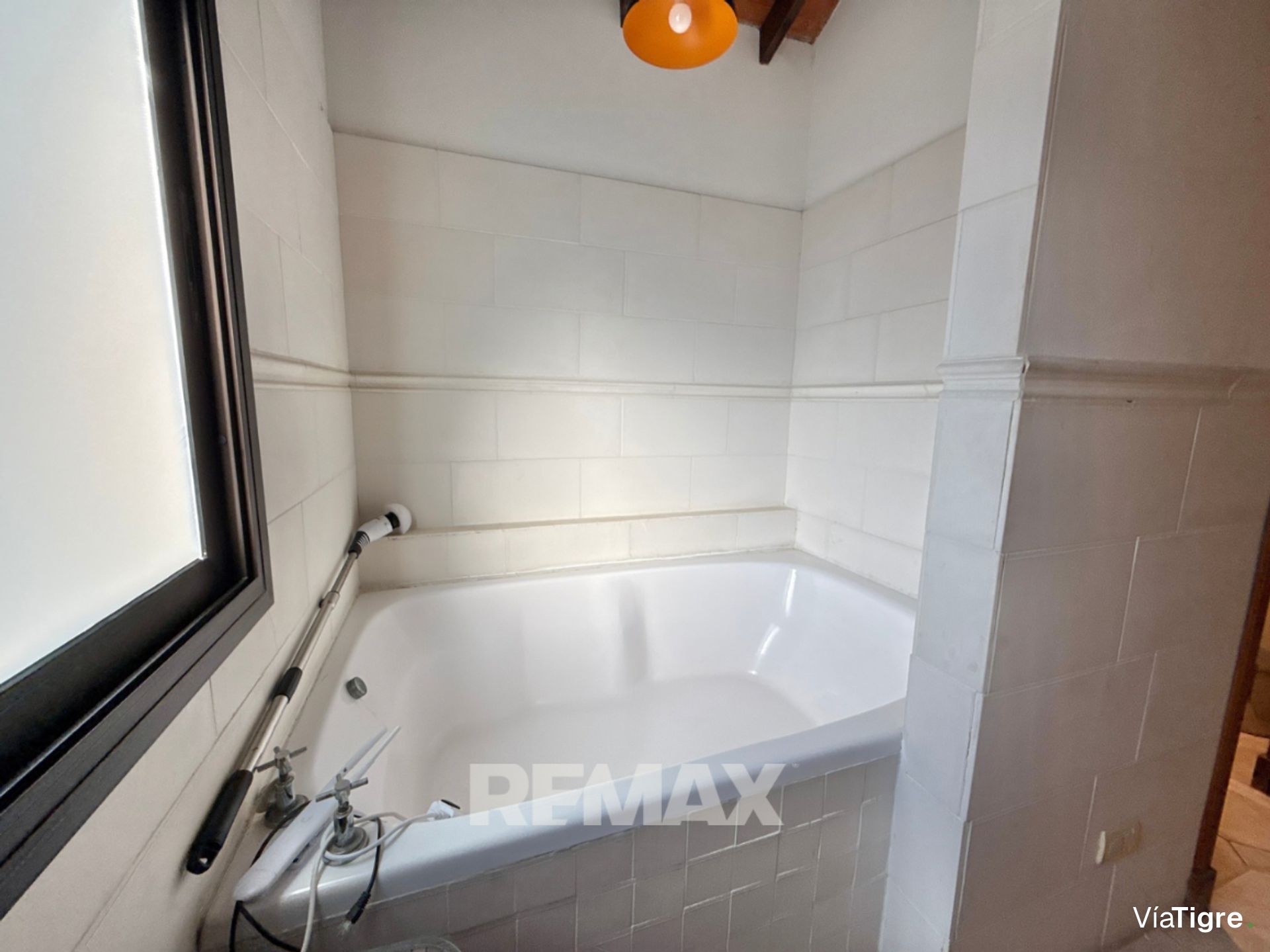 Venta Casa 5 Amb Pileta Santa Catalina Villanueva