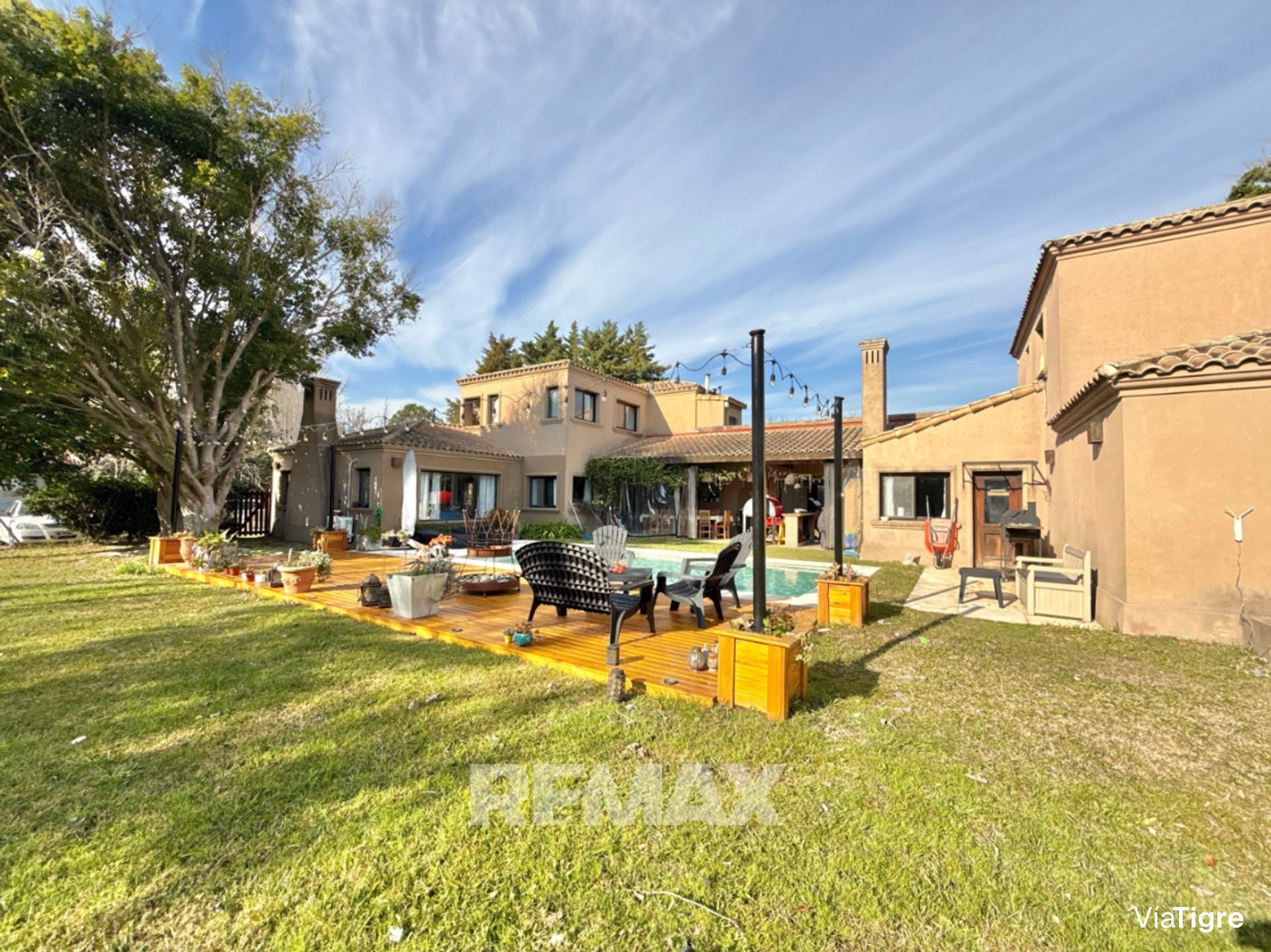 Venta Casa 5 Amb Pileta Santa Catalina Villanueva