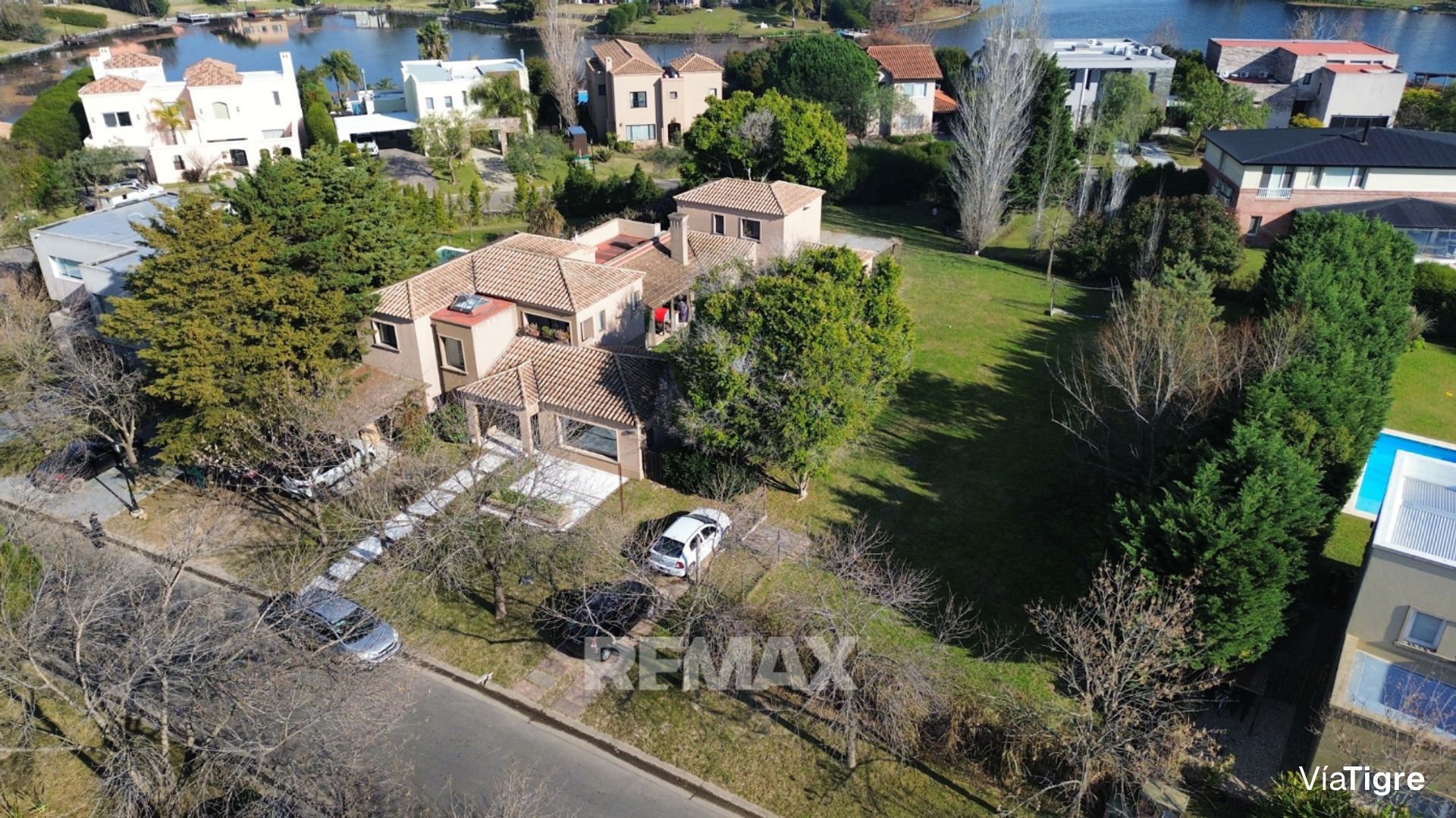 Venta Casa 5 Amb Pileta Santa Catalina Villanueva
