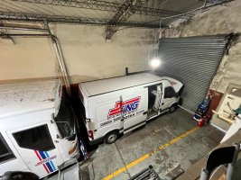 Sale of column‑free warehouse 330 square meters, Florida West