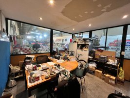 Sale of column‑free warehouse 330 square meters, Florida West