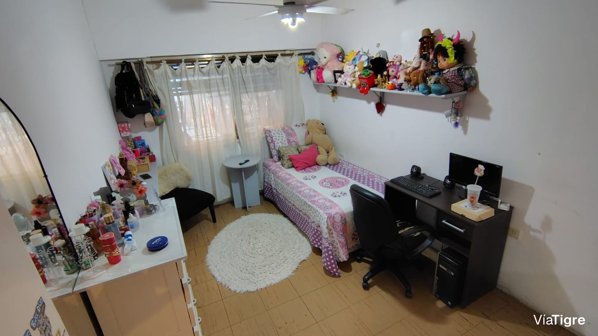 Casa 4 Ambientes, quincho, pileta y Deposito 110M2