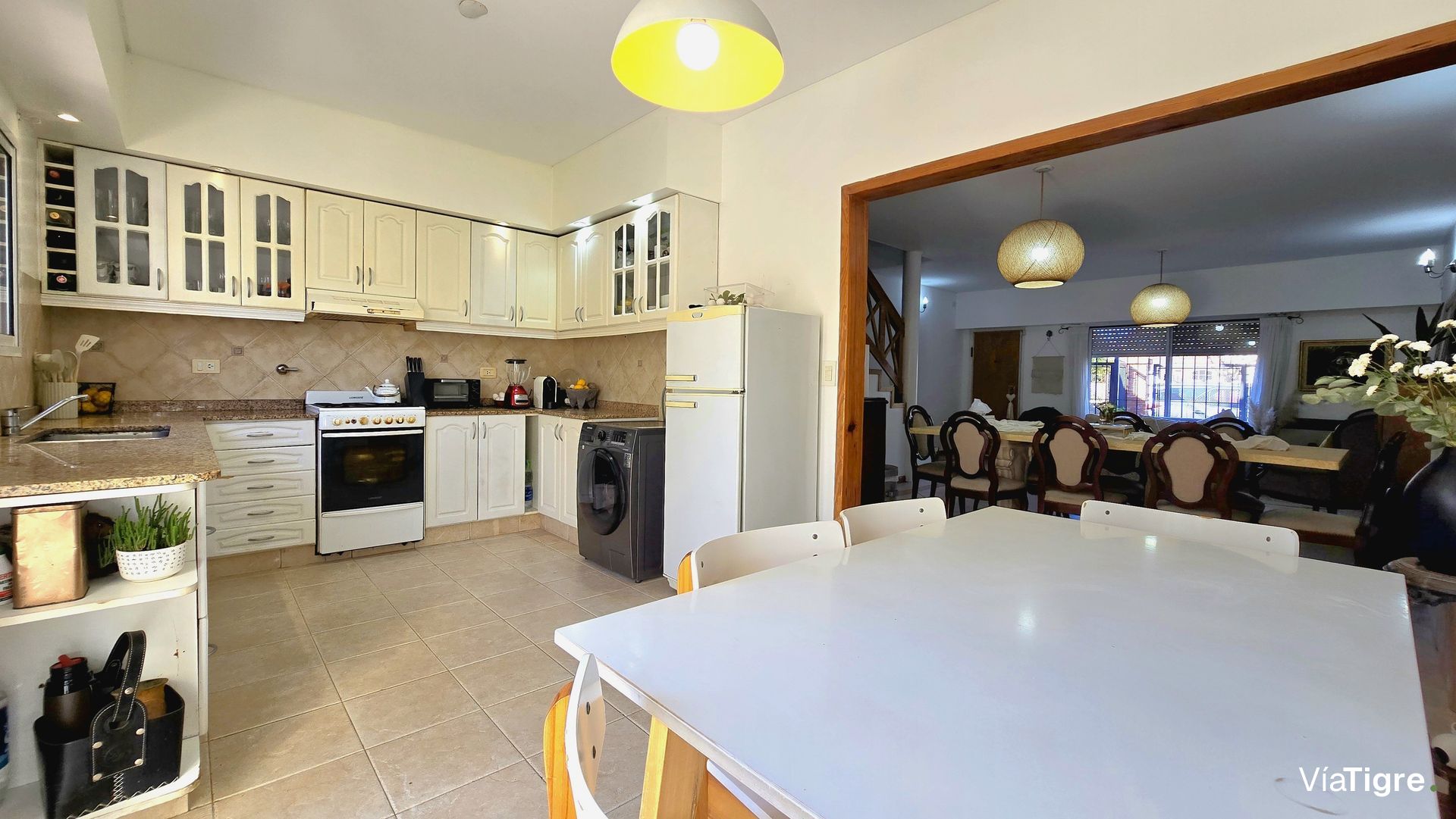 Casa En Venta Victoria 5 Amb Coch Jardín Pile E/Av