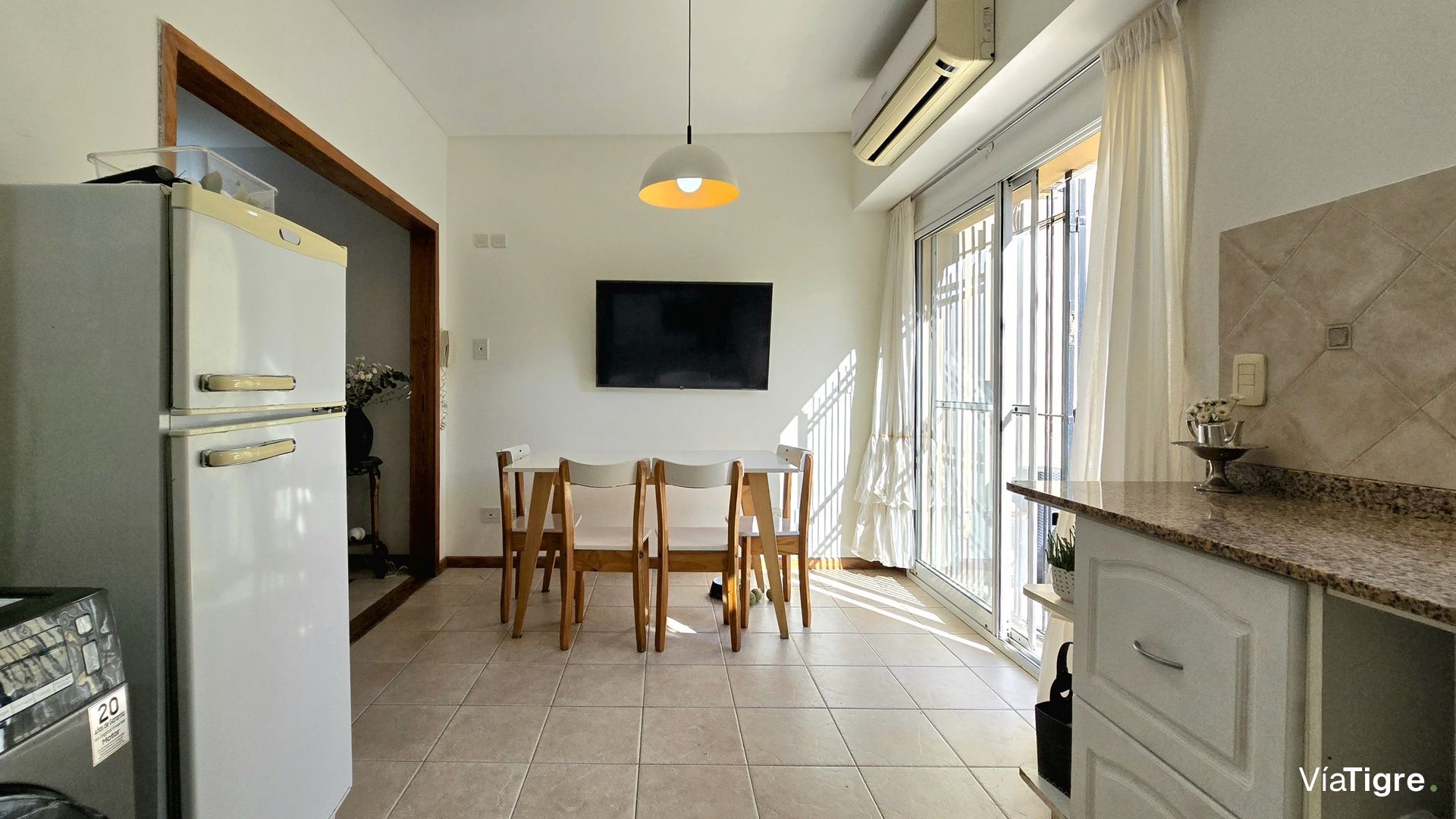 Casa En Venta Victoria 5 Amb Coch Jardín Pile E/Av