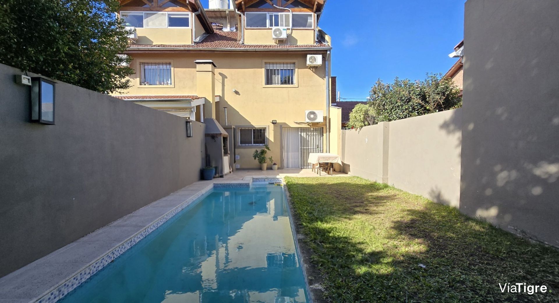 Casa En Venta Victoria 5 Amb Coch Jardín Pile E/Av