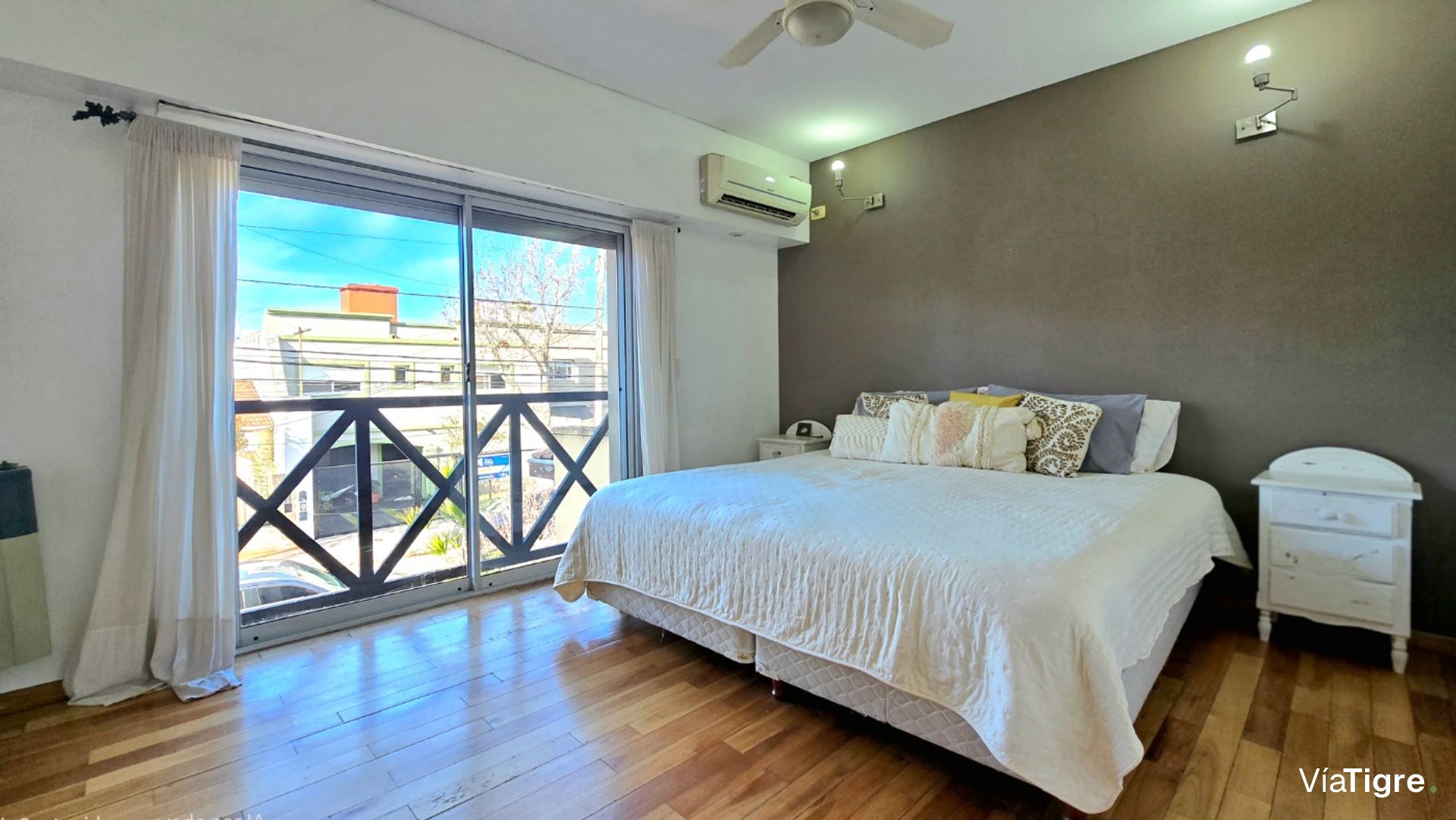 Casa En Venta Victoria 5 Amb Coch Jardín Pile E/Av