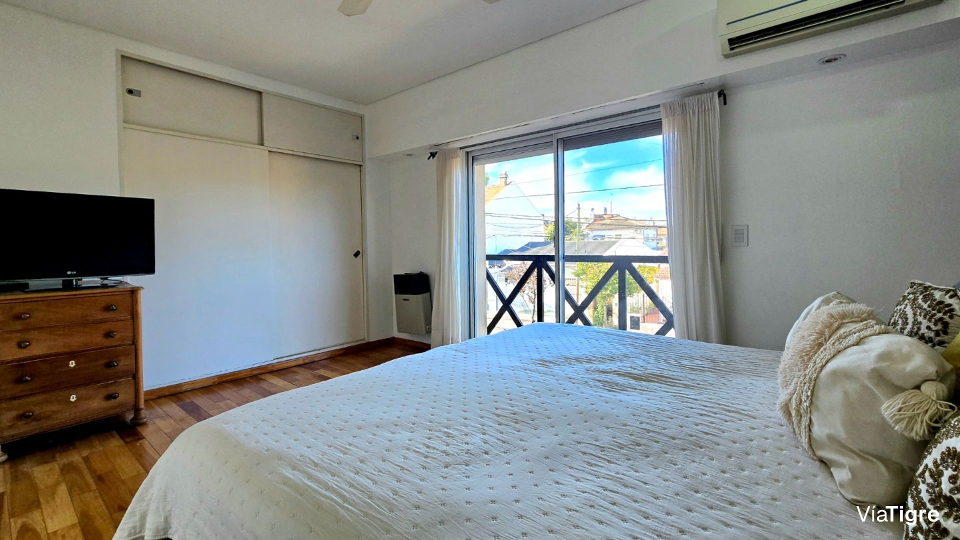 Casa En Venta Victoria 5 Amb Coch Jardín Pile E/Av