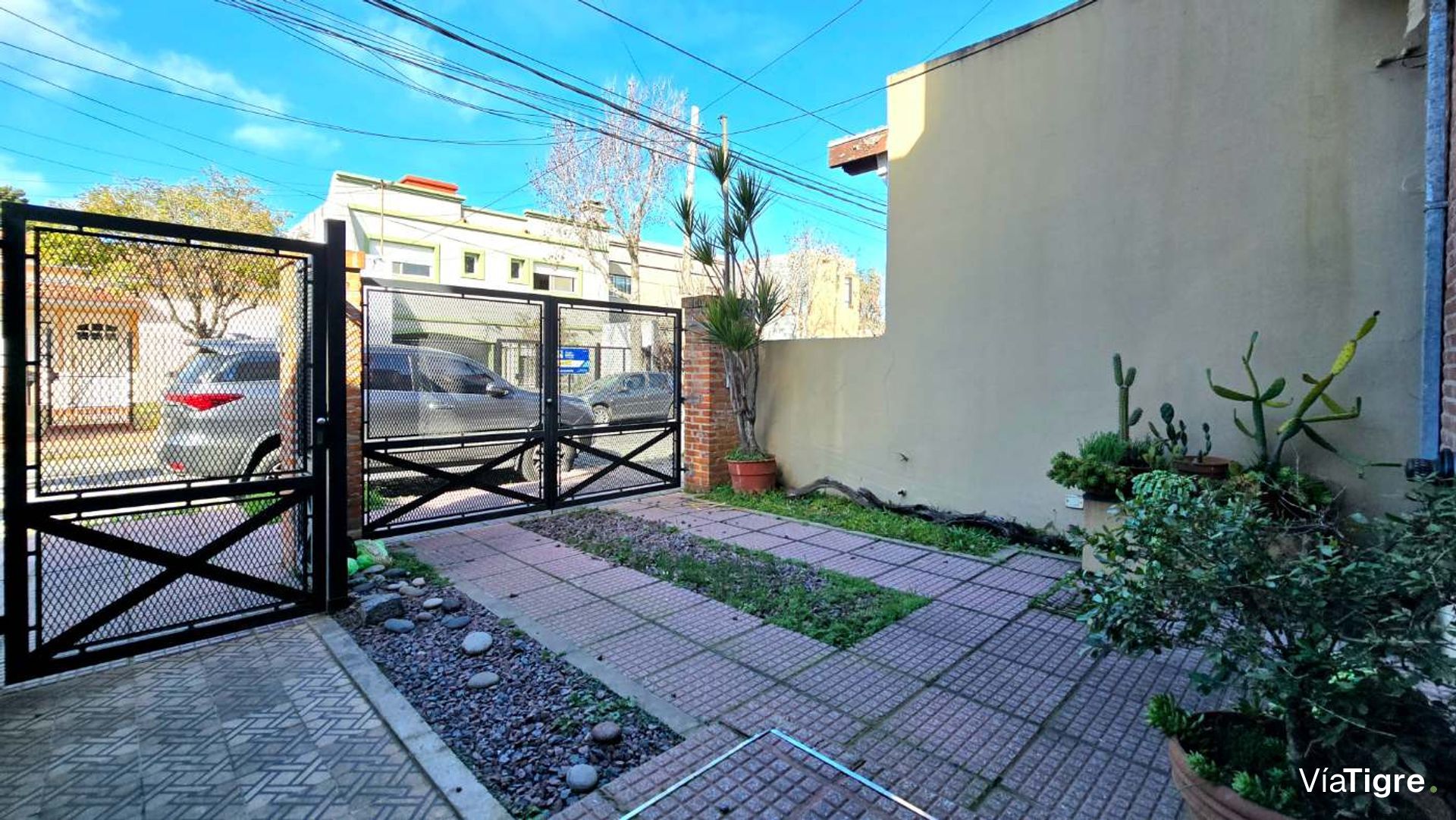 Casa En Venta Victoria 5 Amb Coch Jardín Pile E/Av