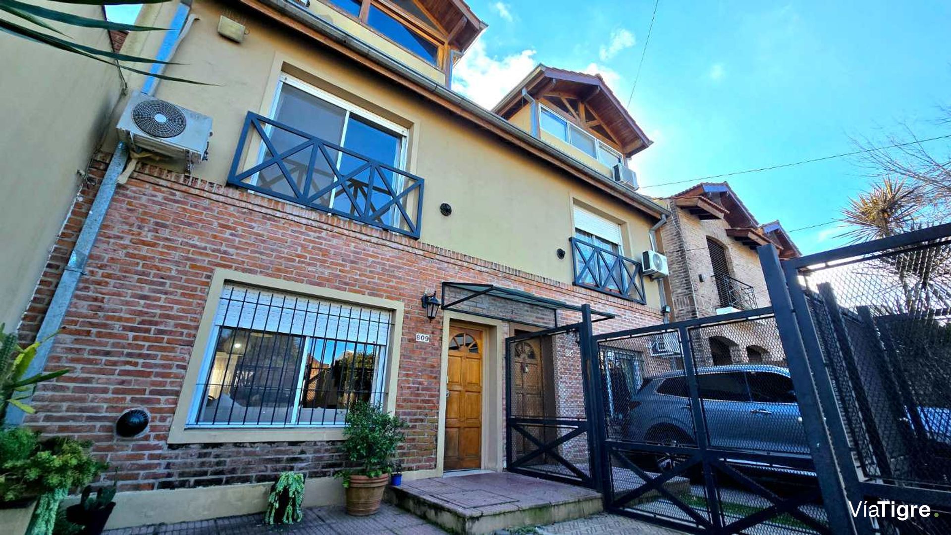 Casa En Venta Victoria 5 Amb Coch Jardín Pile E/Av