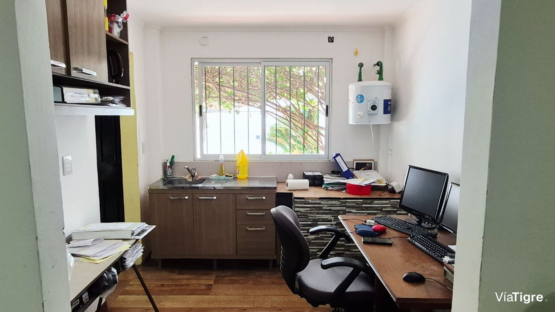 Depósito / Inmueble Comercial En Venta – Olivos