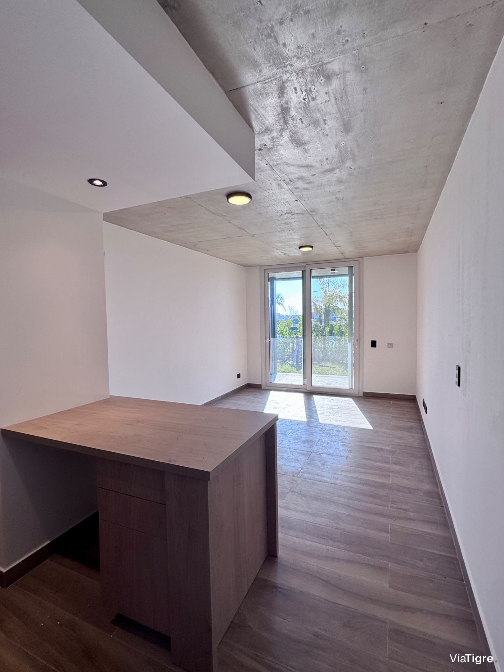 Venta departm 2 ambientes Milenia Nordelta cochera